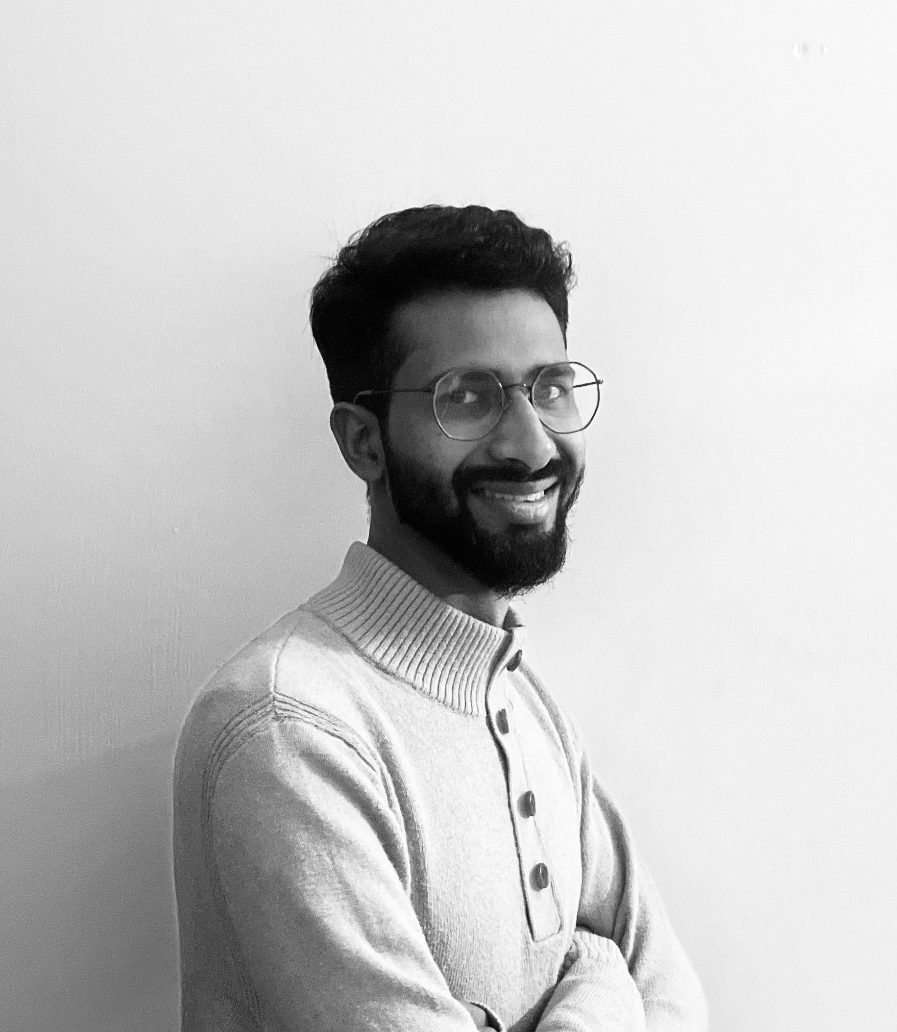 Rishabh_Yadav_headshot_ - Rishabh Yadav.JPG