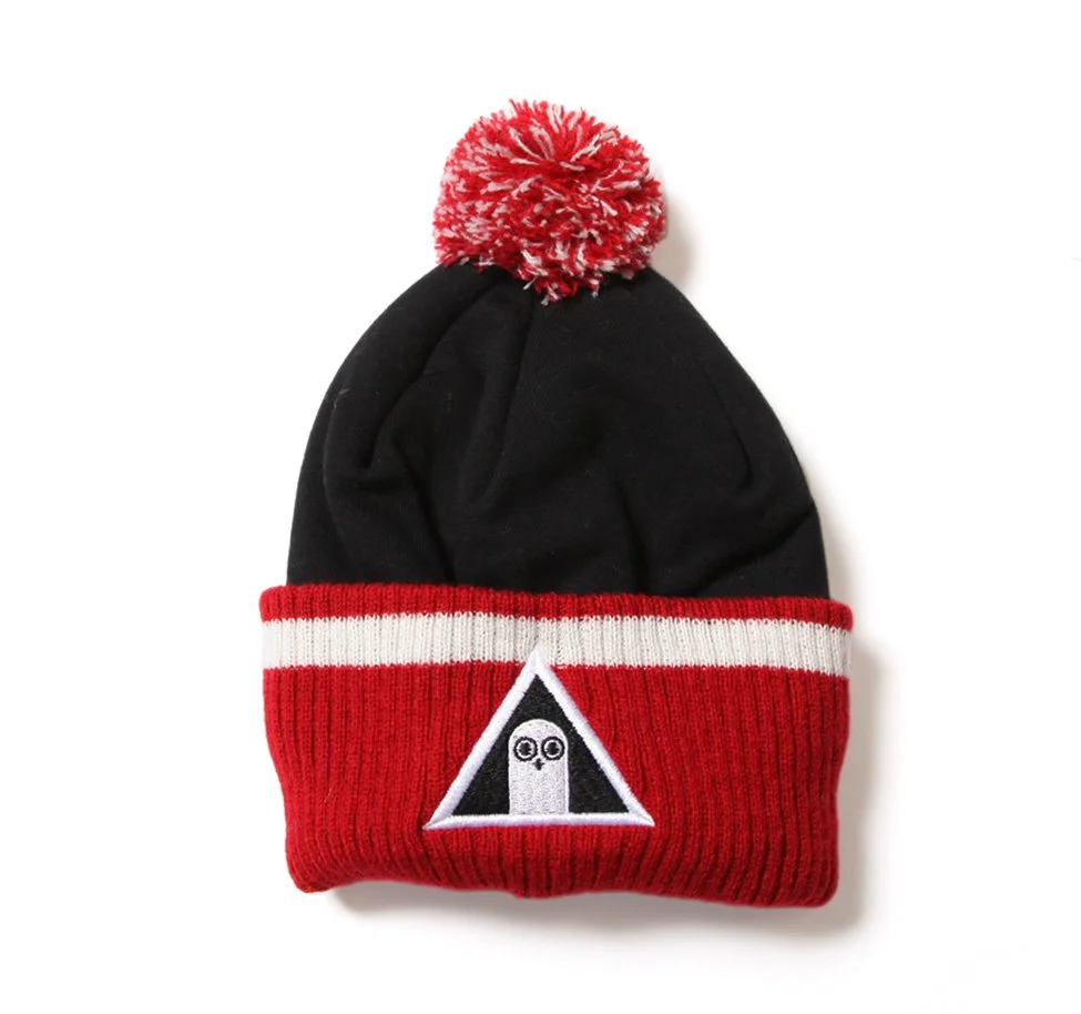 tuques-1line-blackred-1.jpg