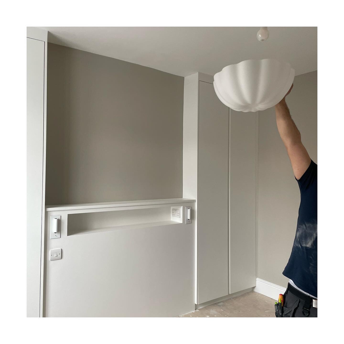 Full scale mock-up of lighting on site. Fun and softness to compliment this practical and crisp bedroom space

 #bedroomlighting #siteprogress #loveconstruction #dontmoveimprove