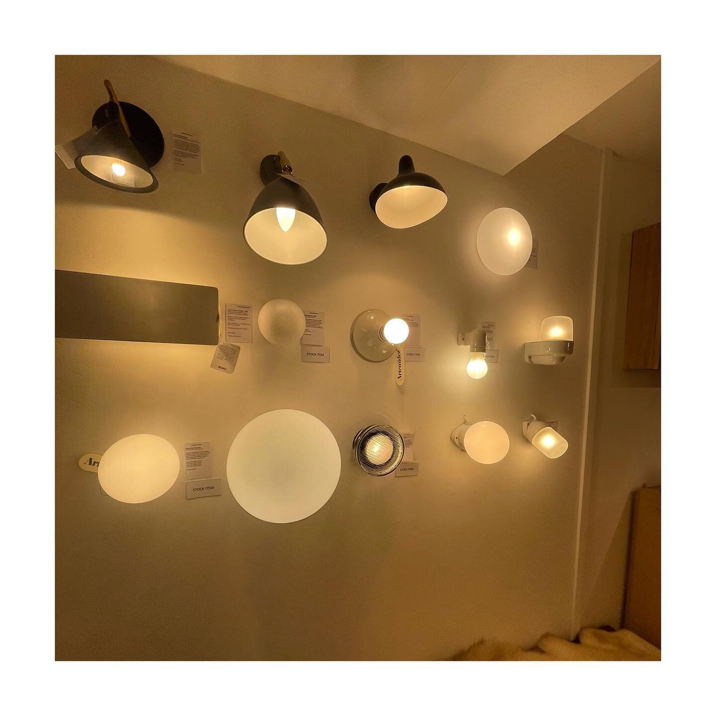 Dropped into @twentytwentyone yesterday and I could have stayed all day! 

#lighting #walllights #warmlight #secondarylighting #heaven #jeffwall #warmlights #warmlighting #softlighting #dreamy