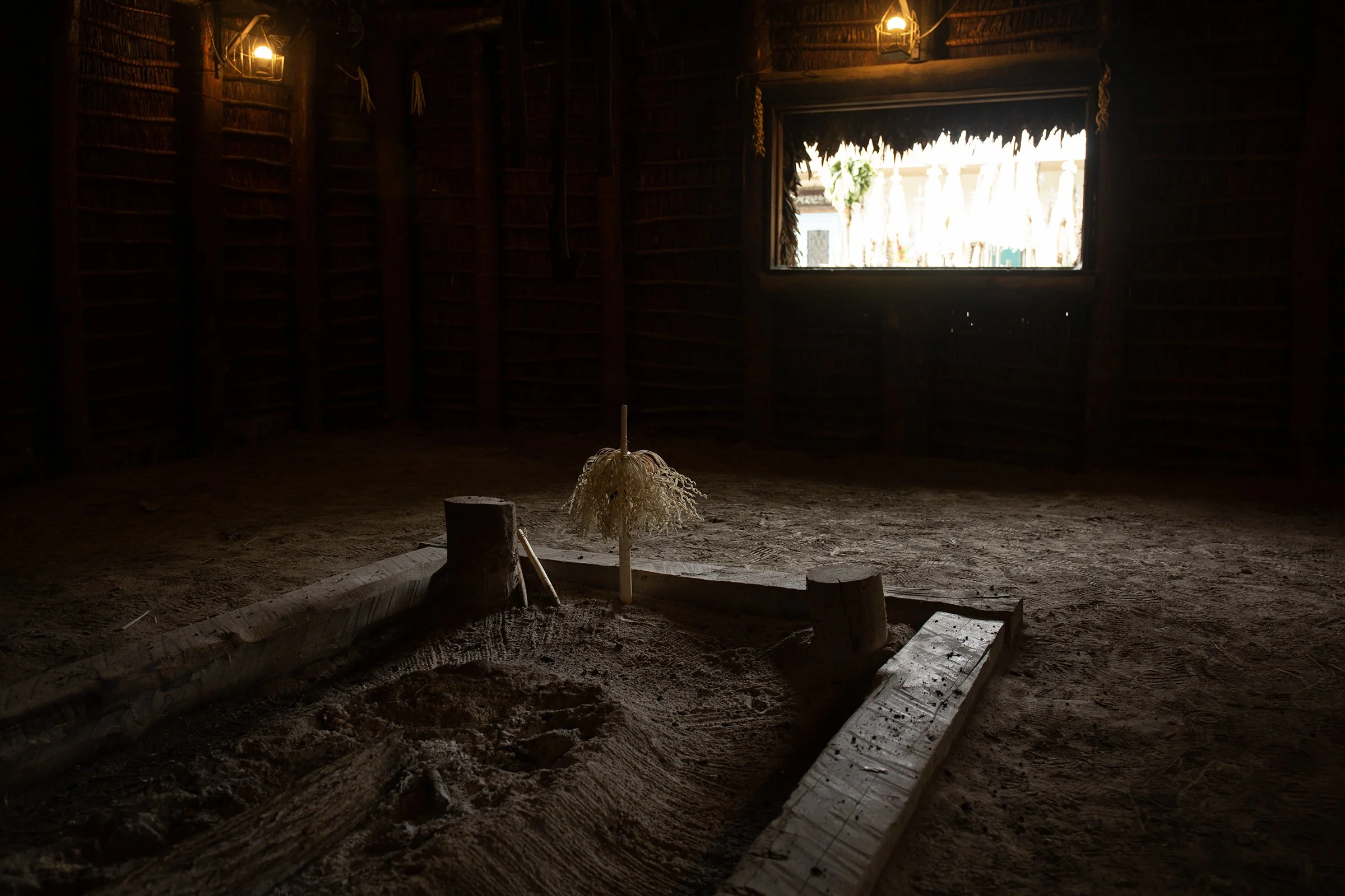 Voices of History Japan 08.jpg