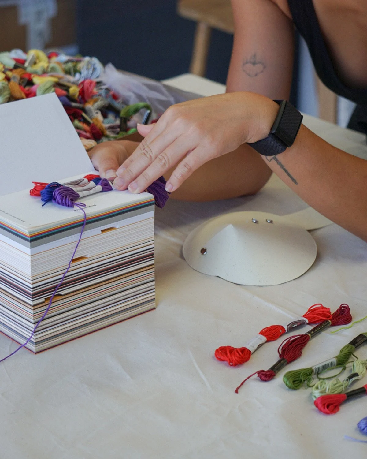 Workshop: Sculpting in Thread - Reframing the Mantis Lamp