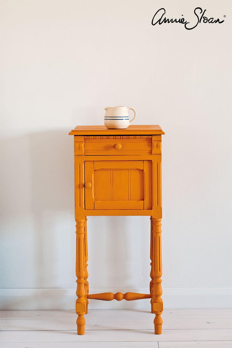 Barcelona-Orange-side-table-Dulcet-in-Graphite-curtain-Linen-Union-in-Old-Violet-Old-White-lampshade-72dpi-image-1.jpg