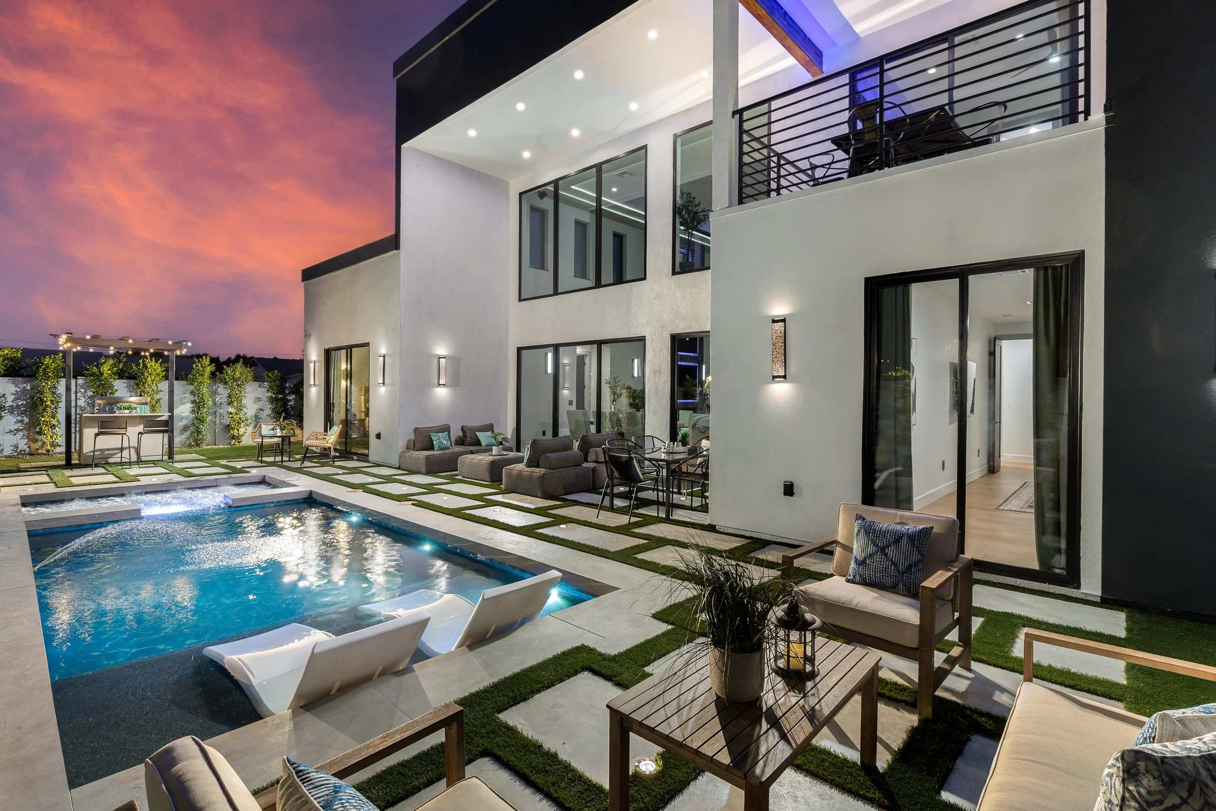 83rd Pool Deck.jpg