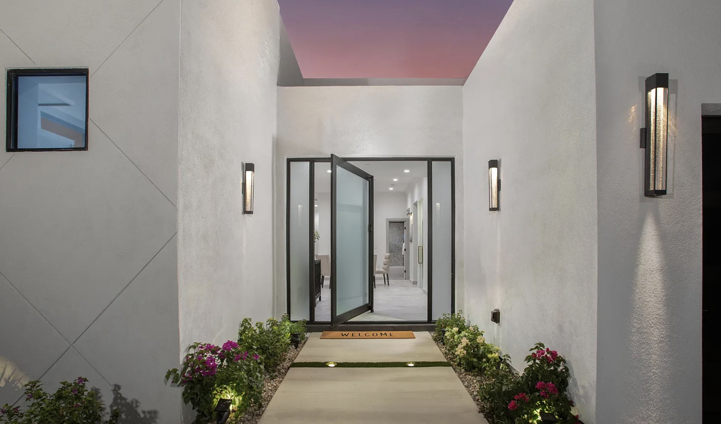 8402-E-Heatherbrae Door.jpg