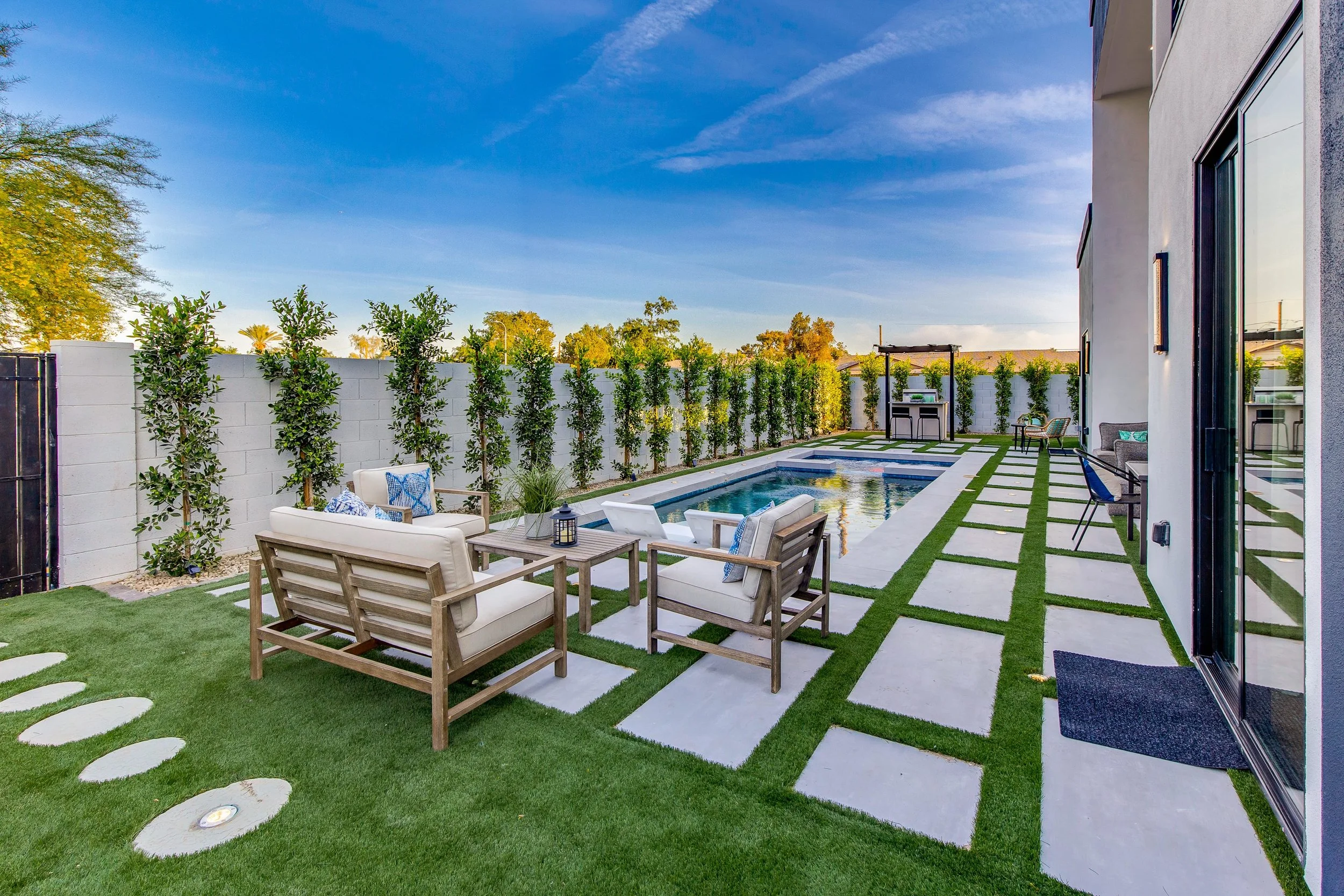 83rd Backyard.jpg