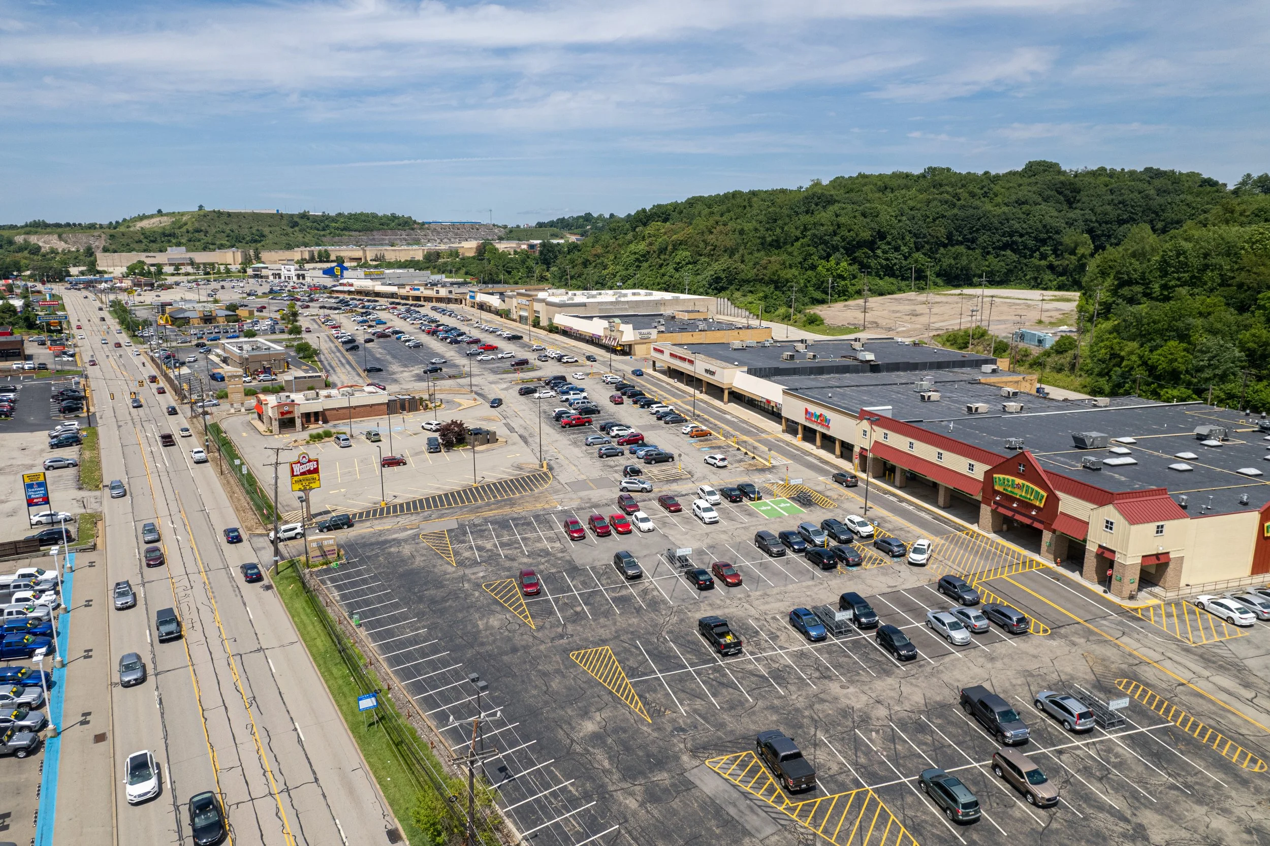 Southland Four Seasons Shopping Center