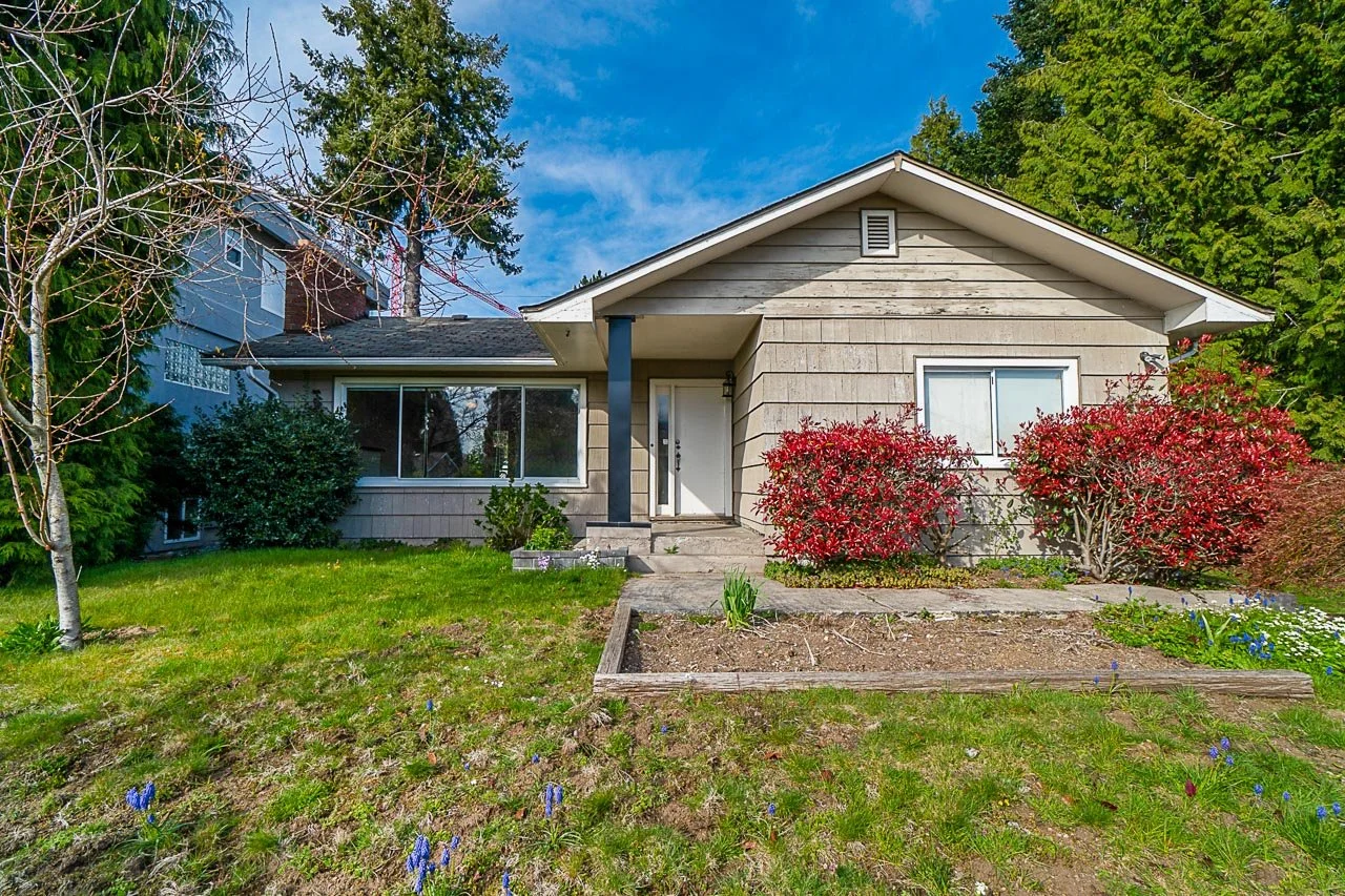 15404 Semiahmoo Avenue White Rock-3.jpg