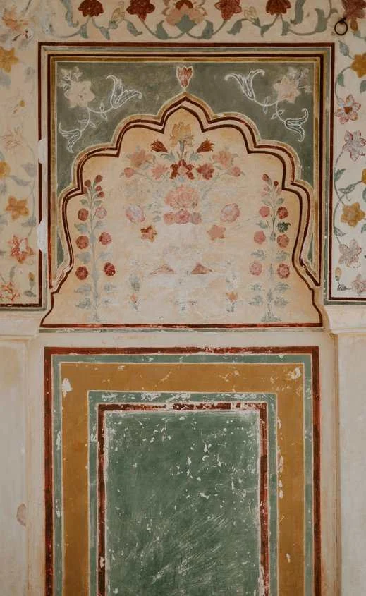 green and tan mosaic representing the mixed feelings coming into codependency therapy