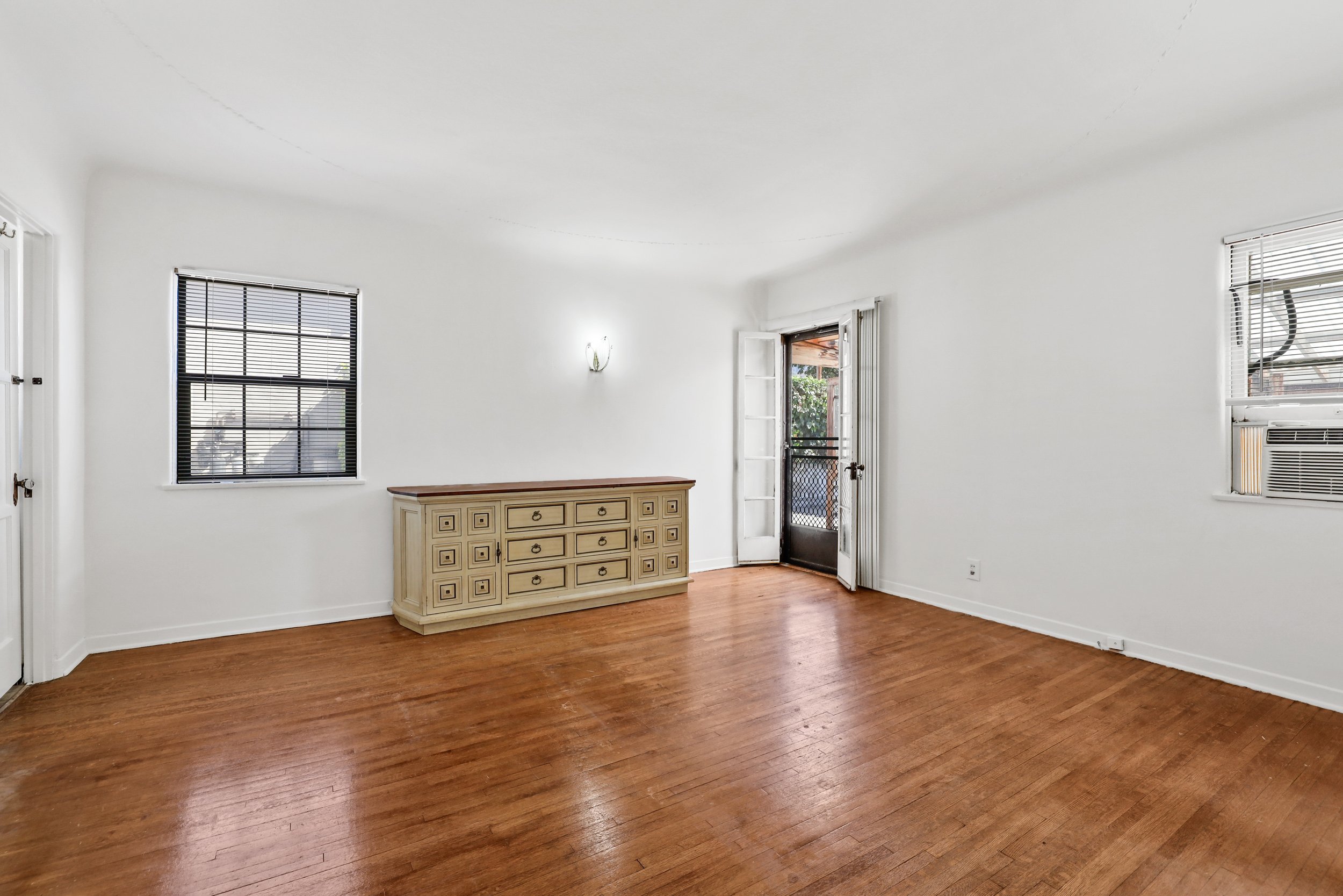 California_Real_Estate_Photography_WalnutFull-32.jpg