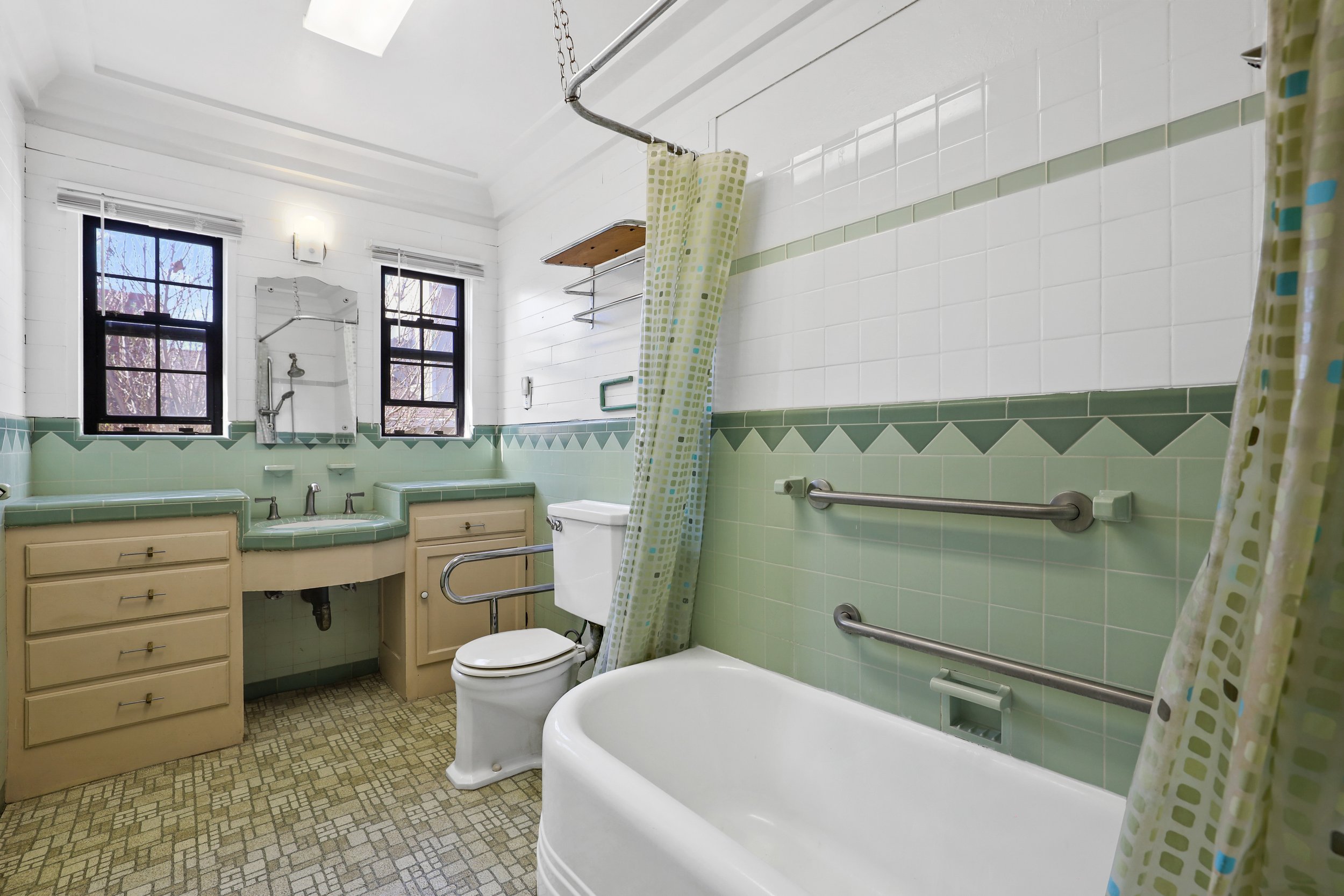 California_Real_Estate_Photography_WalnutFull-38.jpg