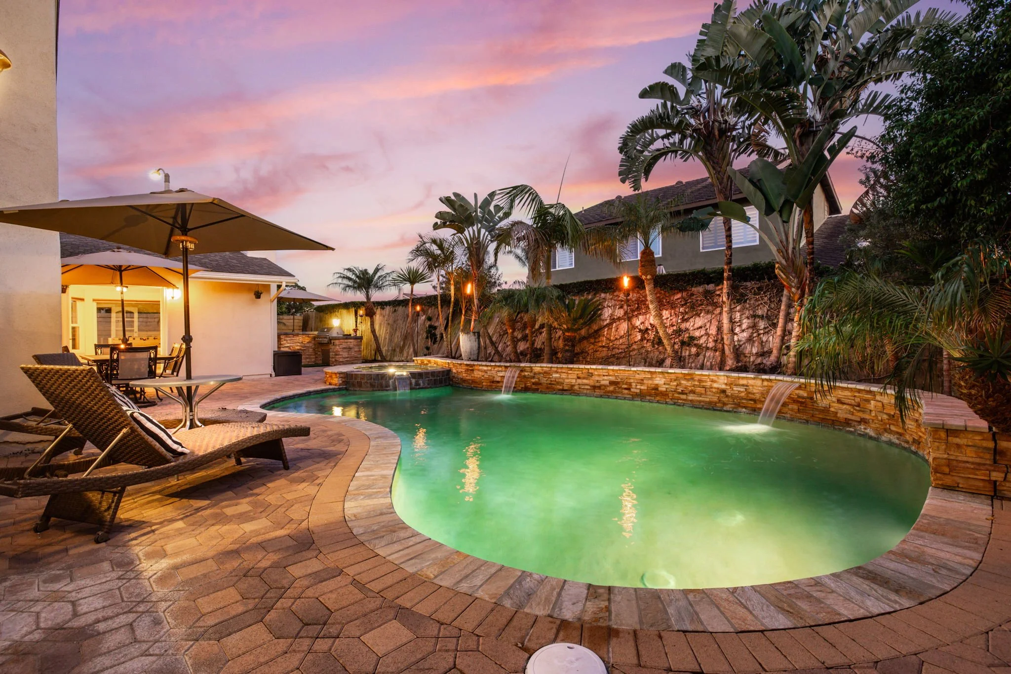 8482 Deepview Drive Huntington Beach