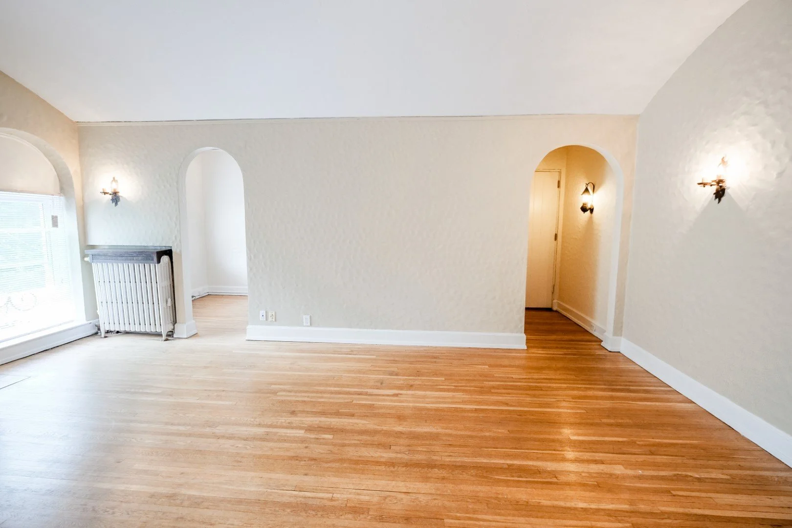 El Capitan Central Lakes of Uptown