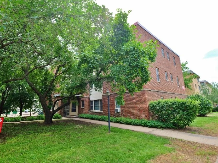 Properties Central Lakes of Uptown