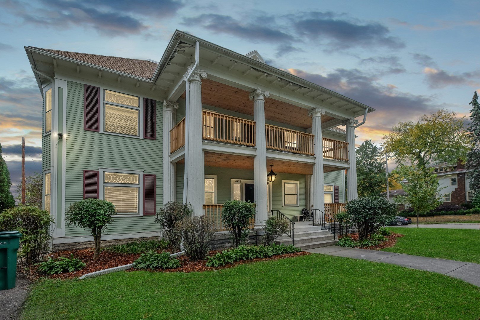 Linden Hills 4127 Central Lakes of Uptown