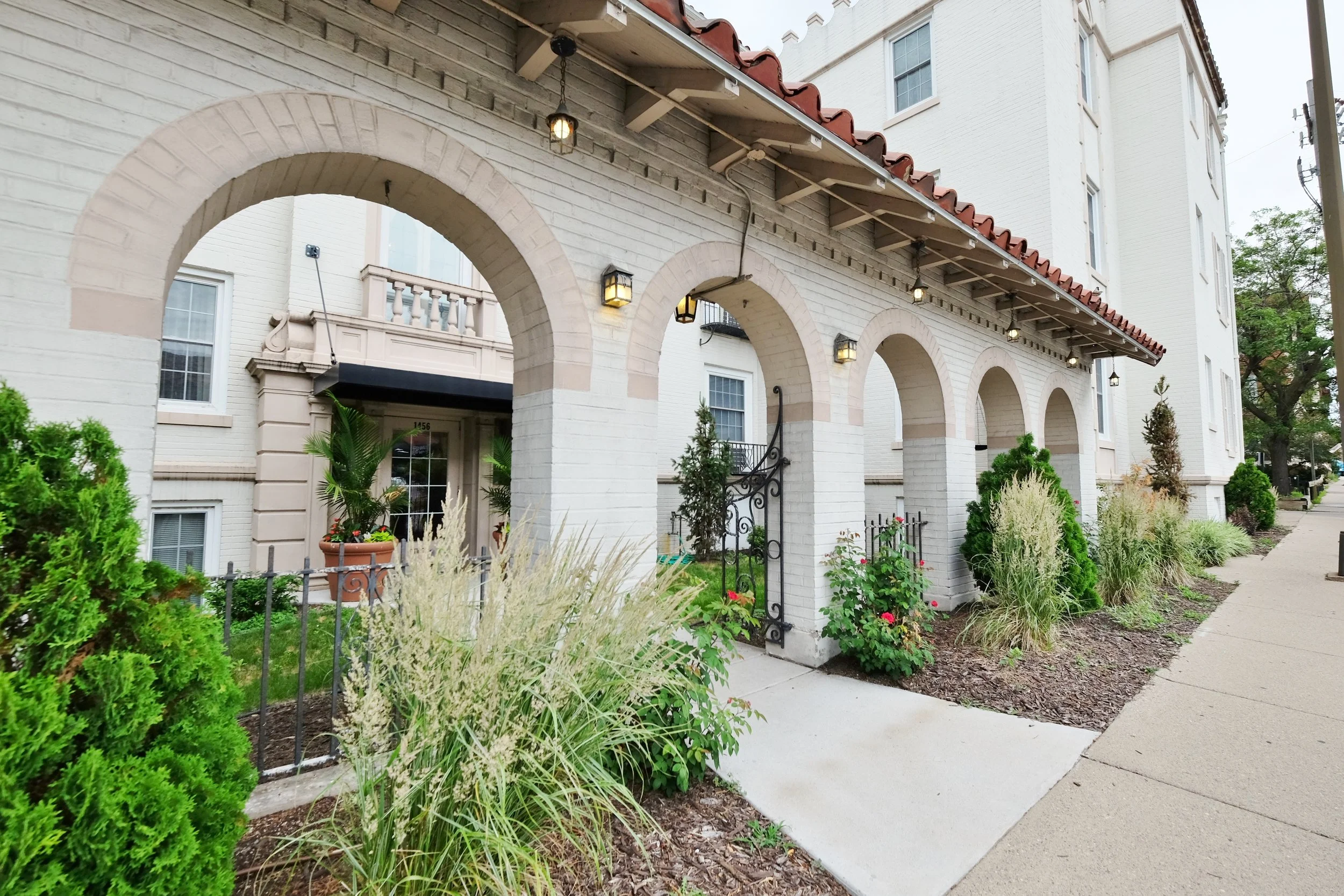 Central Lakes of Uptown A Beautiful Place To Call Home