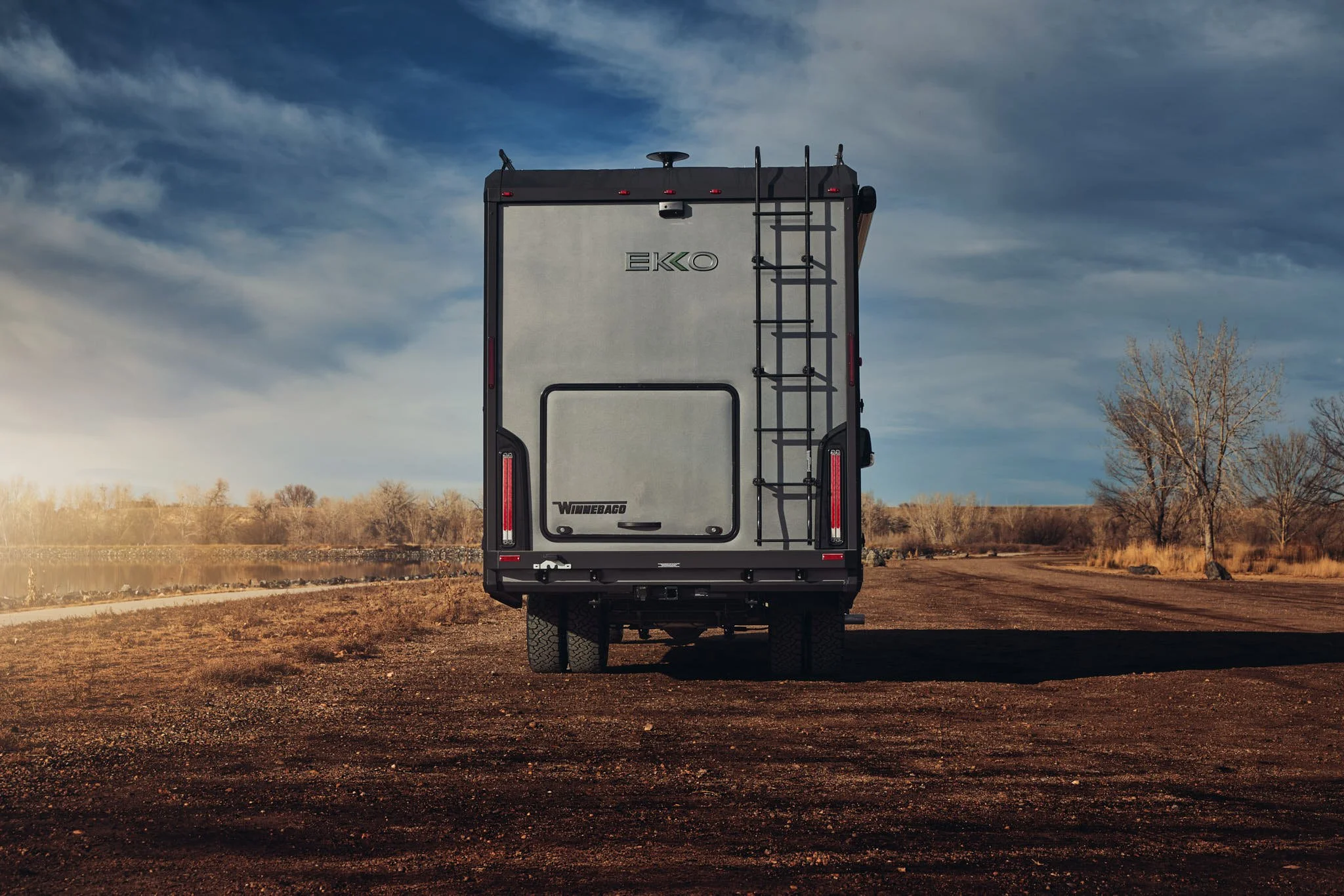 winnebago_ekko_van_automotive_photographer_denver_ _28.jpg