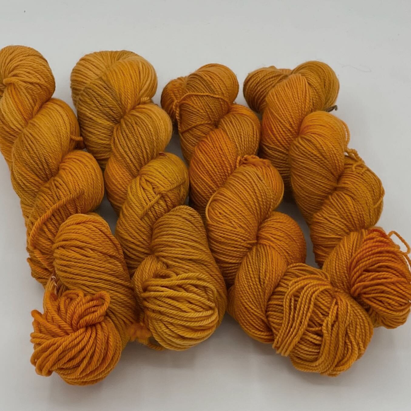 Gourd-geous

Shown L-R: Porcini Worsted, Enoki Fingering

#GnomeDepotFiber #GnomeClasses #Knit #Crochet #DyersOfInstagram #IndieDyedYarn #ShopLocal #ShopSmall #HandDyedYarn #SmallBatch #Craft #Create #Community #Chicago