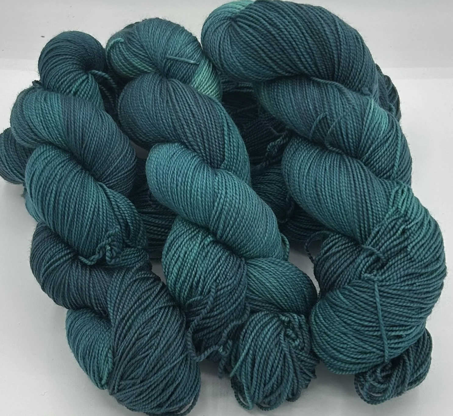 Peacock — Enoki