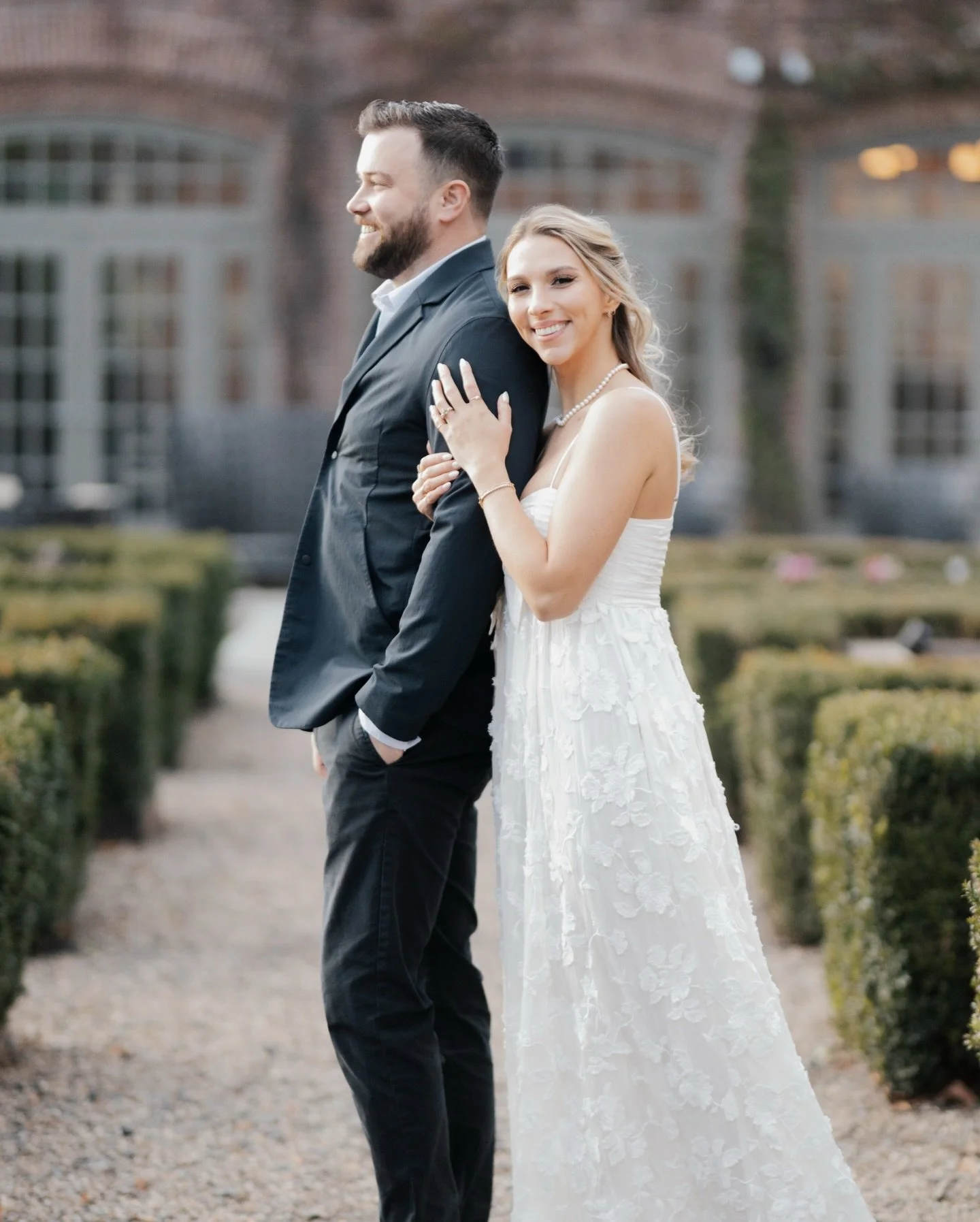 More from Sasha and Kevin&rsquo;s engagement shoot! 🤍💍
&bull;
&bull;
&bull;
#engagement #engagementphotos #engagementphotography #photography #nyphotographer #njphotographer