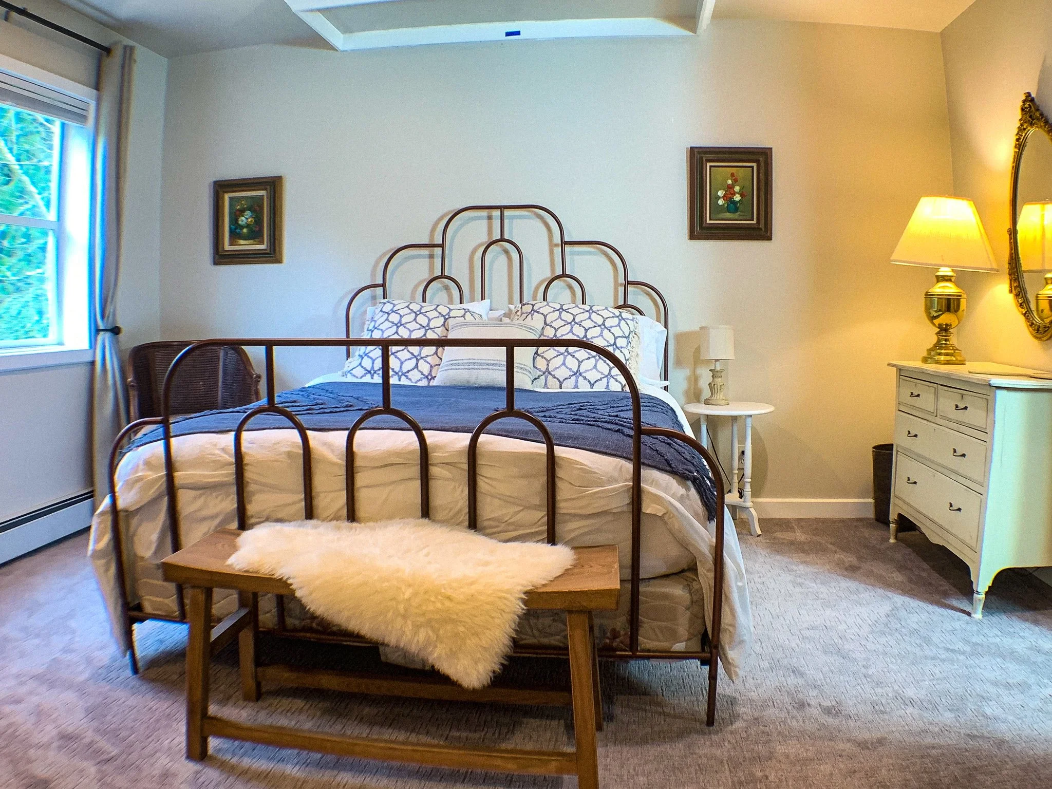 The Brahms Queen-Sized Suite at Langley Retreat