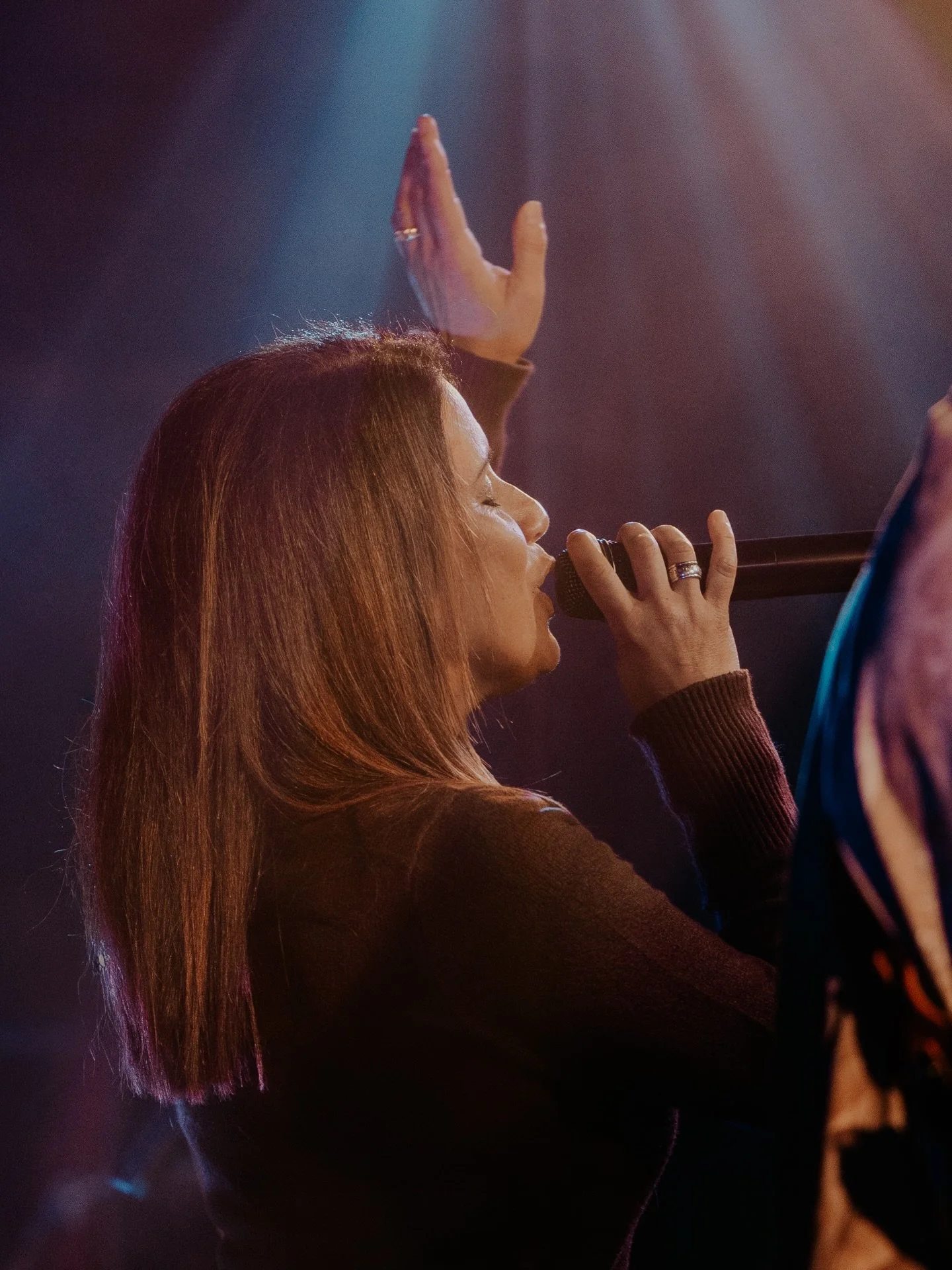 Hope you had a great Sunday. Some photos from service last month.