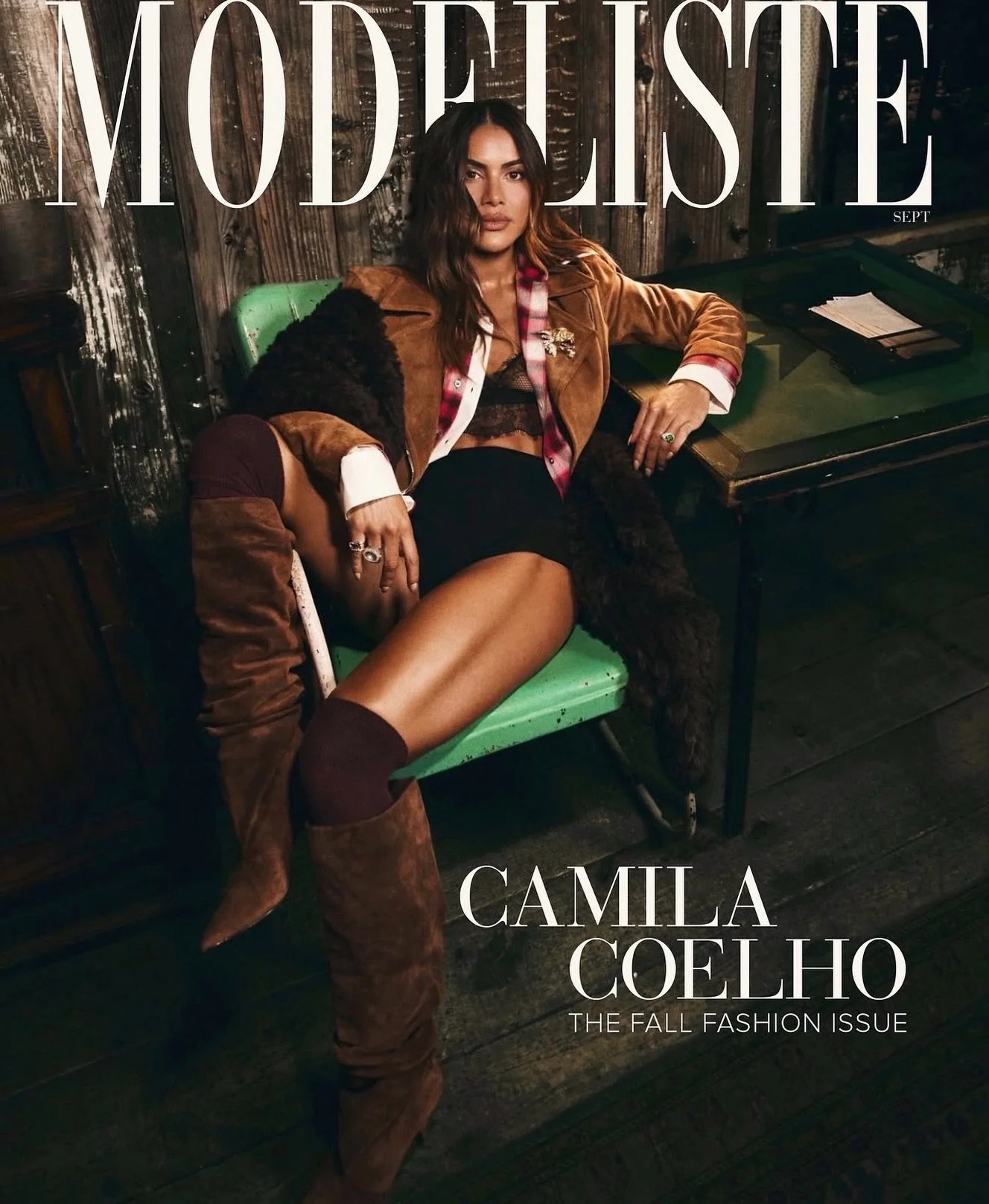 Camila Coelho on the cover of Modeliste September issue ❤️
@camilacoelho
@modelistemagazine
Editor-in-Chief  @amynmccabe
Photographed by @janaschuessler
Videography by @stevotake
Styled by @maegancampbell
Makeup Artist  @nandaquero
Hair Stylist  @hai