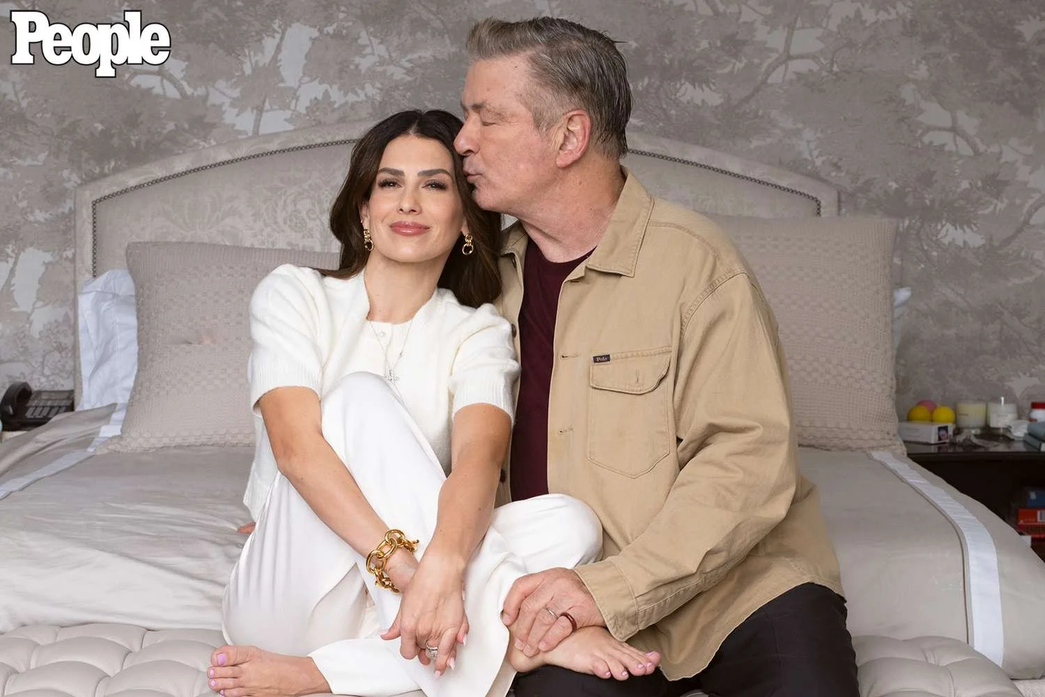 alec-hilaria-baldwin-PEOPLE-1c4da27185eb4ad1993d57953ea33a3b.jpg