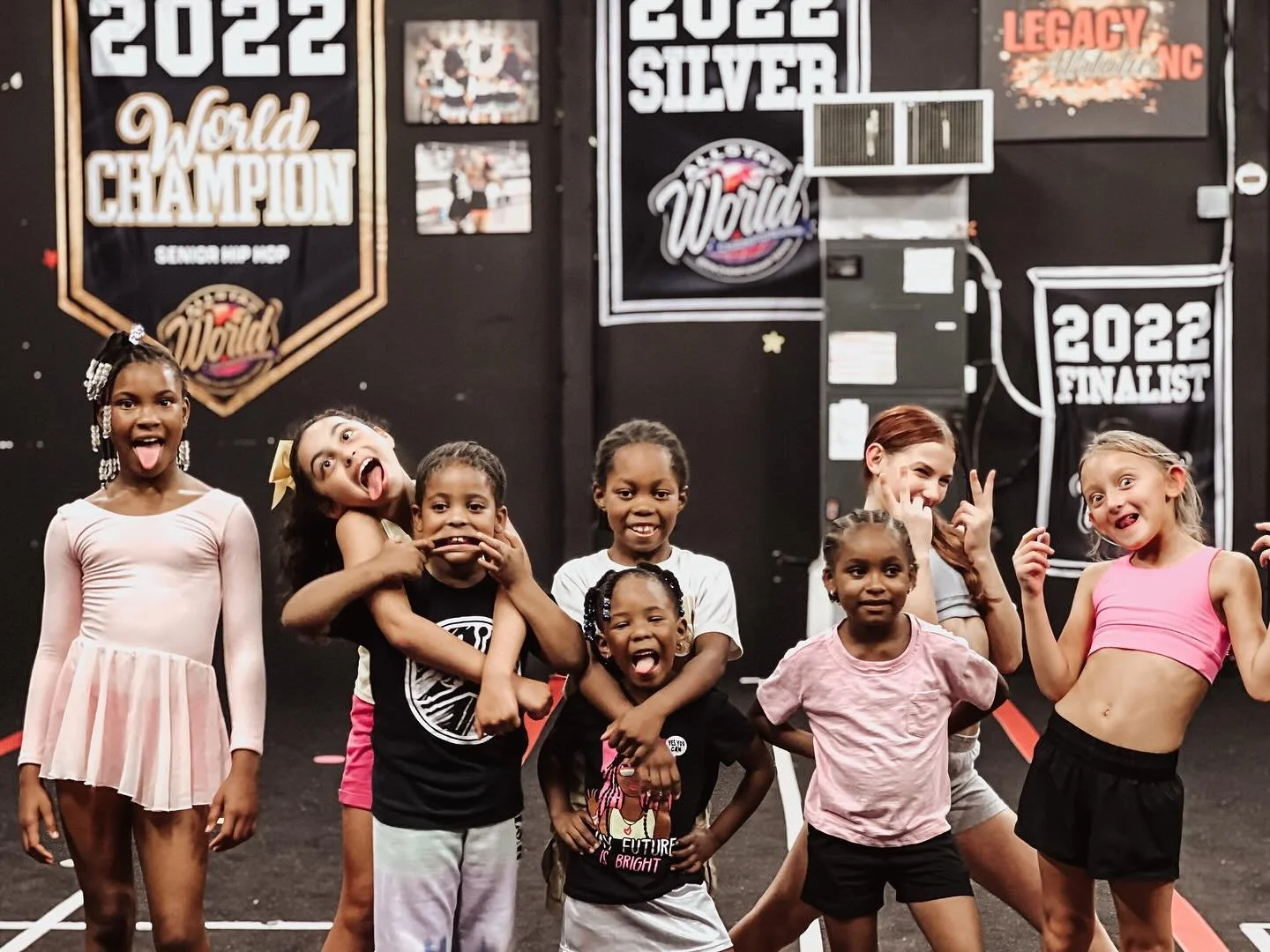 π It’s Tumble Wednesday at Legacy Athletics! 
We absolutely LOVE watching our athletes grow, smile, and shine every week their energy lights up the gym! π€Έ‍βοΈβ¨
If your kiddo loves to flip, roll, and have fun, we’ve got a spot for the