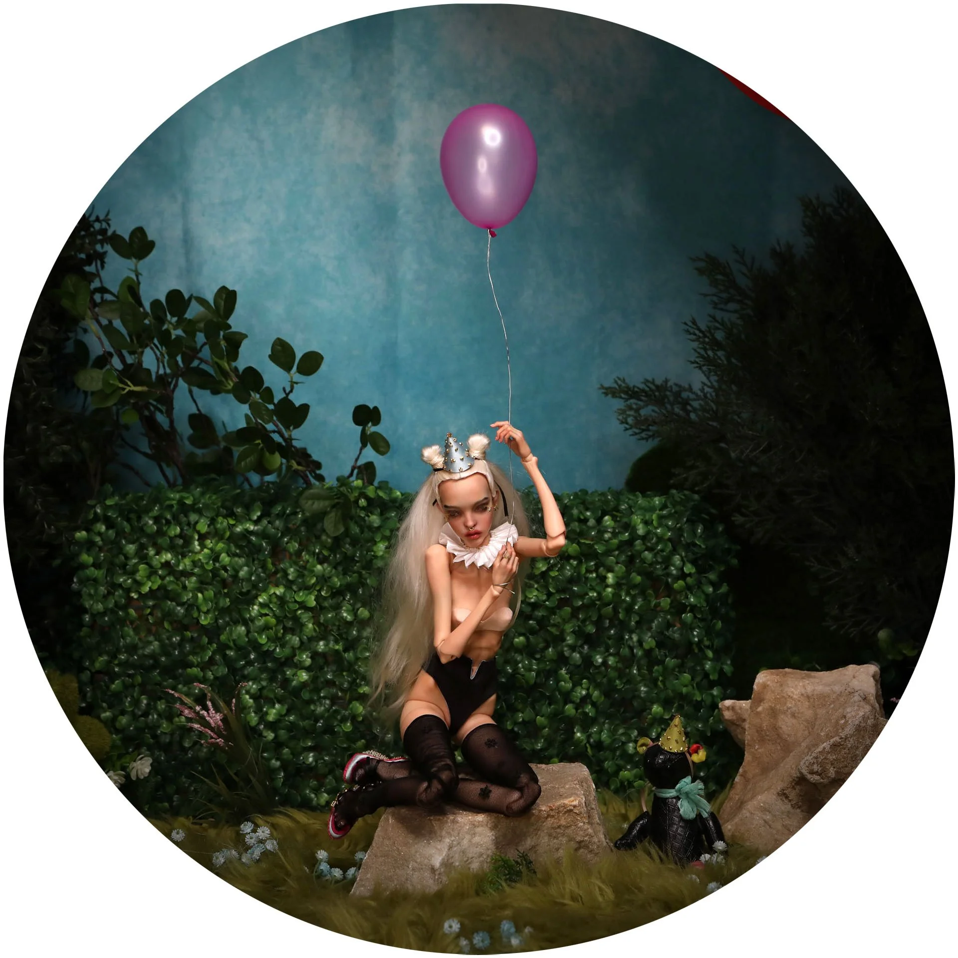 AliceAndSister_Alice13.jpg