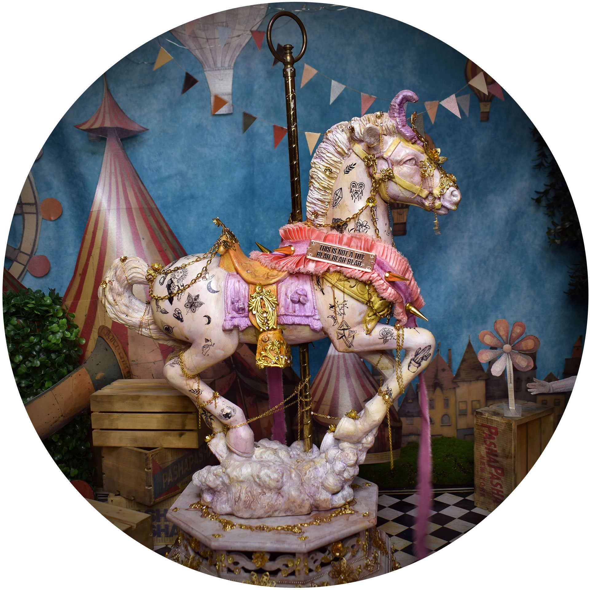 CarouselGirls_Horse.jpg