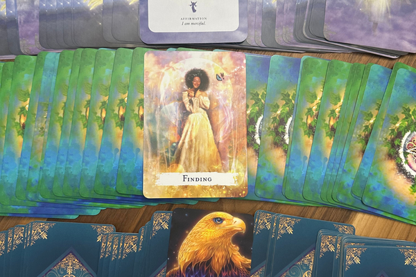 a seasonal card reading