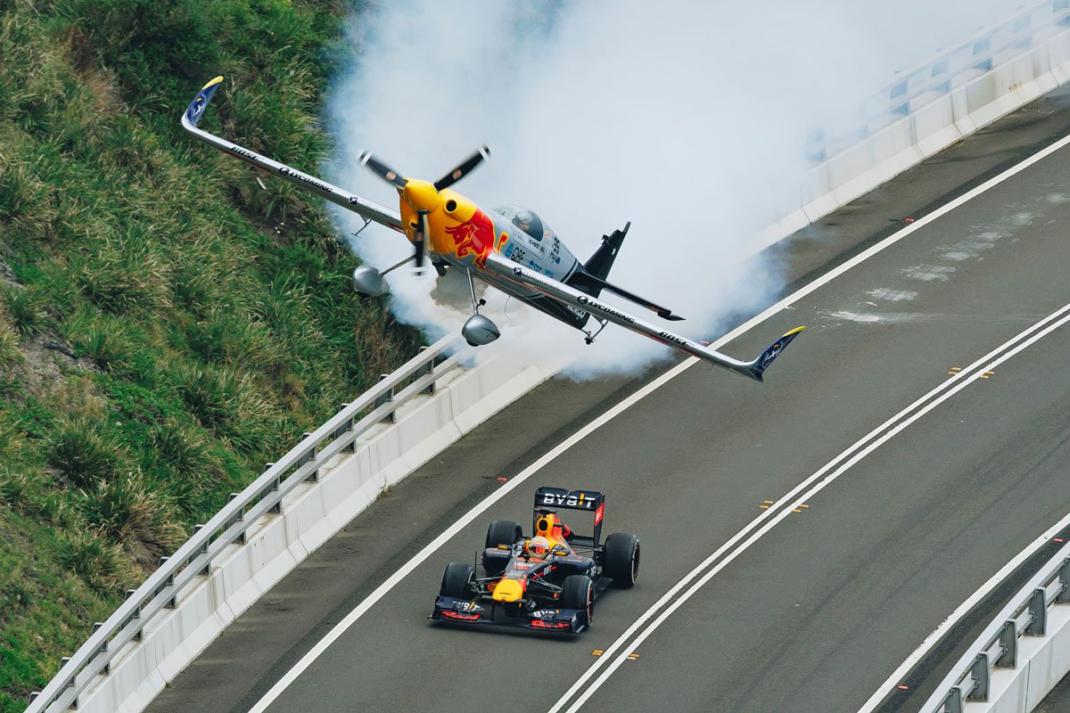 Matt Hall v Daniel Ricciardo (Great Aussie Road Trip)