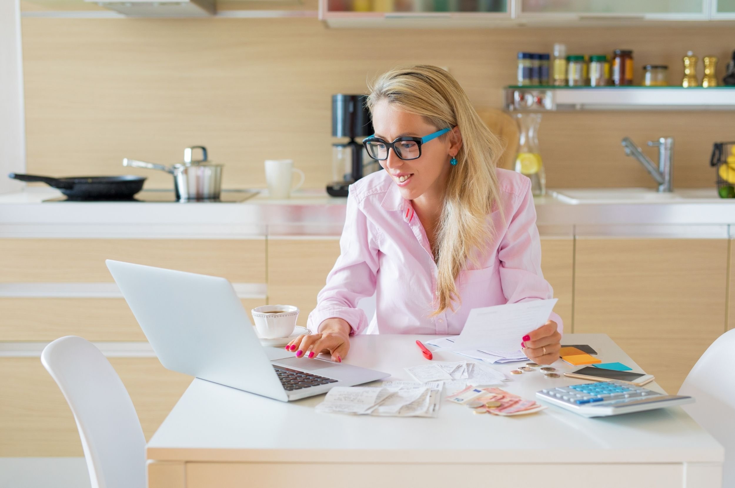 How to Organize Your Finances: A Step by Step Guide