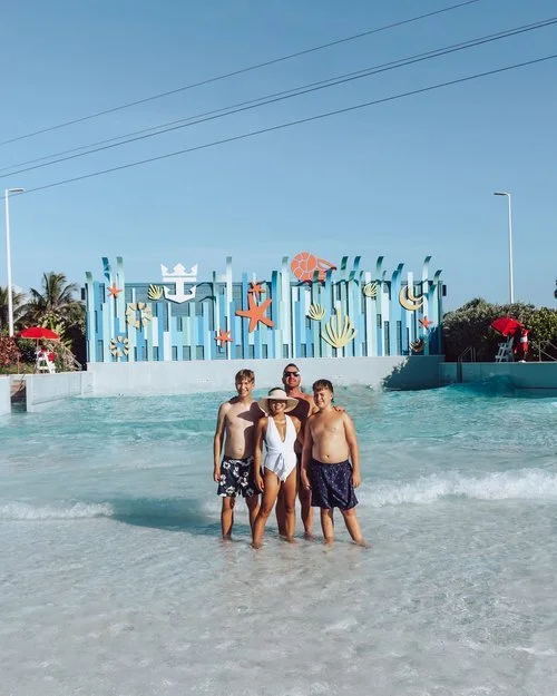 Coco+Cay+Royal+Caribbean+Freedom+of+The+Seas+Things+To+Do+Where+To+Eat+Full+Review.jpeg