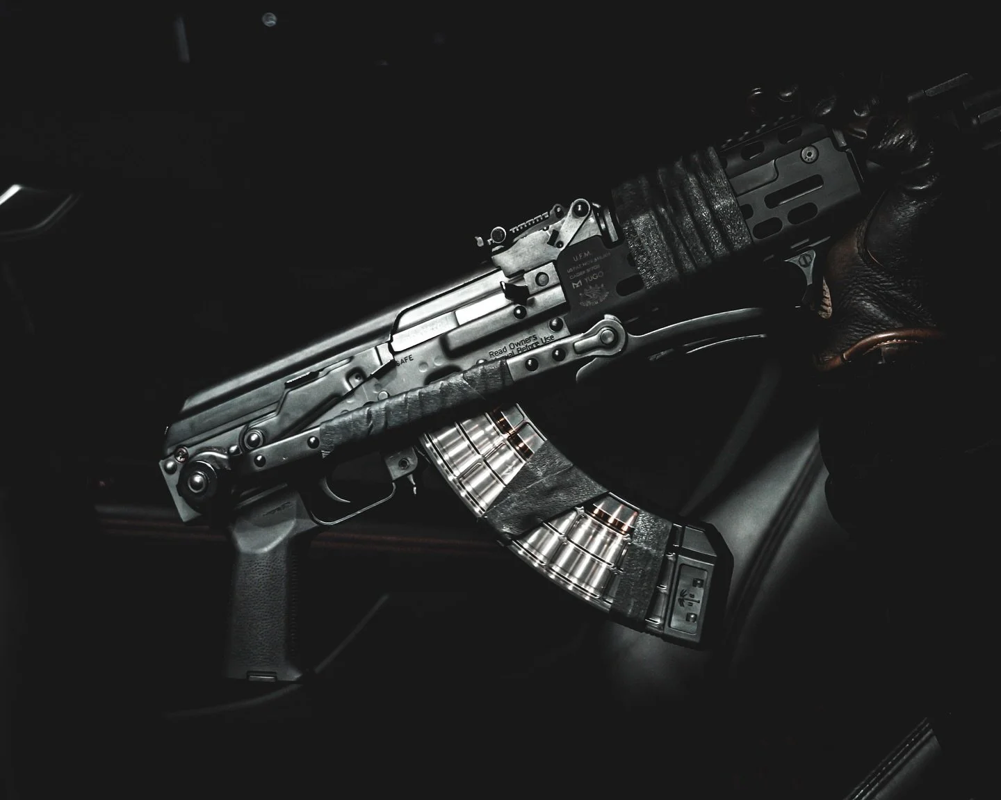 🥷🥷🥷
.
@davranov black leather tape and gloves
.
#davranov #custom #leather #ak47 #kalashnikov #photosneverdie #blackleather #ninja #kalashlife #akm #yugo #m92 #sony #gunmetal