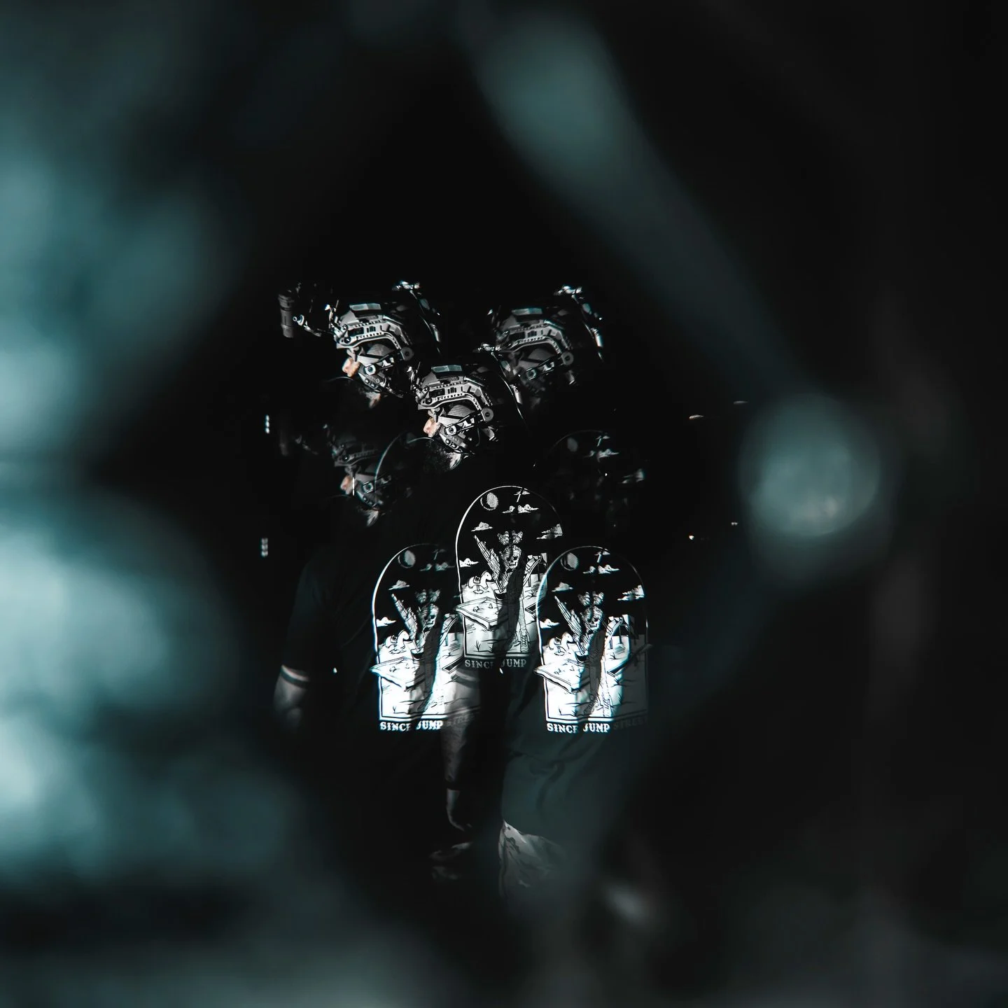 $100 Prism FX filter ❌
Shooting through grandmas window pane design ✅
.
Literally there was a bunch of fetched designed in the glass on this door and that&rsquo;s what I shot through. 🤣
.
@brops.this.time.is.personal 🕺
.
#pano #nightvision #quadtub