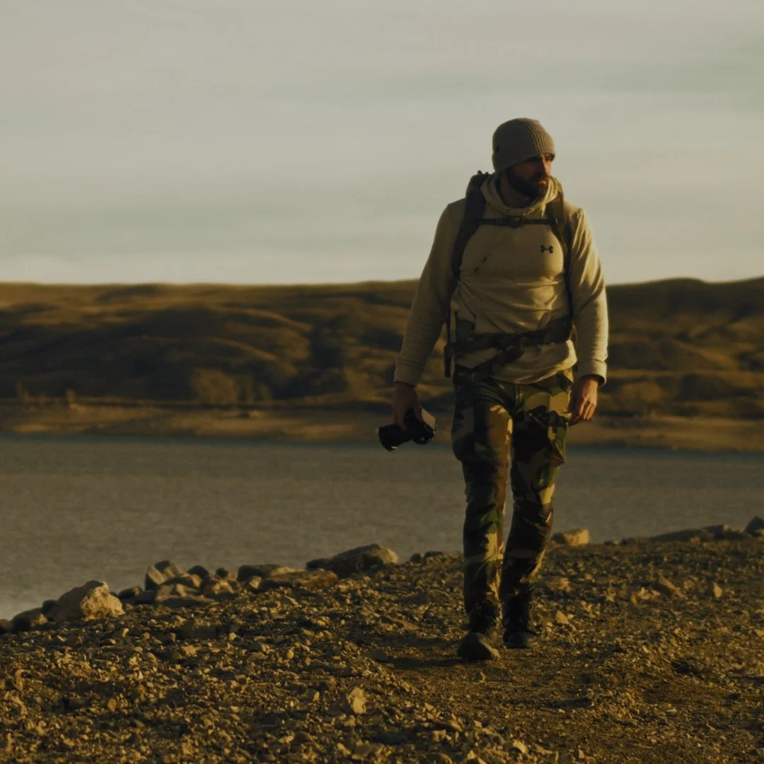 Headed back to the Wyoming mountains in a few weeks for another shoot with @beware_media_group and the boys @calebthecameraguy , @brops.this.time.is.personal , and @collin.86d 📸🥷📸🥷🥷🎬🥷🥷🎥🏔️❄️
.
Snow machines, rappelling, search and rescue, ma