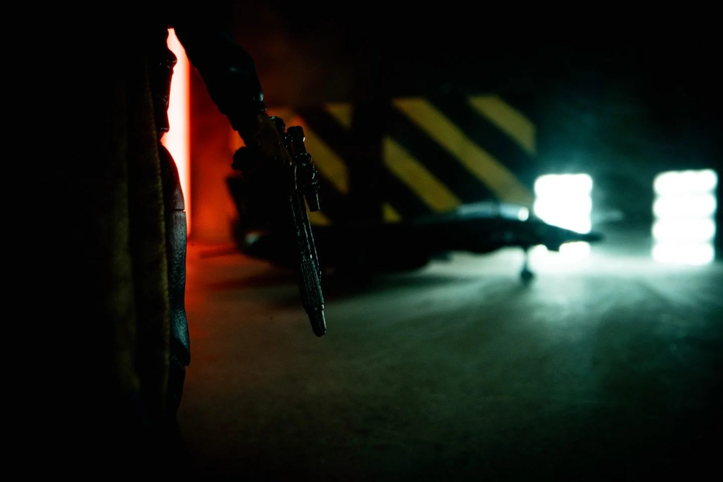 There&rsquo;s a lot of potential here with miniatures to build scifi scenes that would otherwise be impractical. I&rsquo;ll be doing more.
.
#scifi #starwars #miniatures #scalemodel