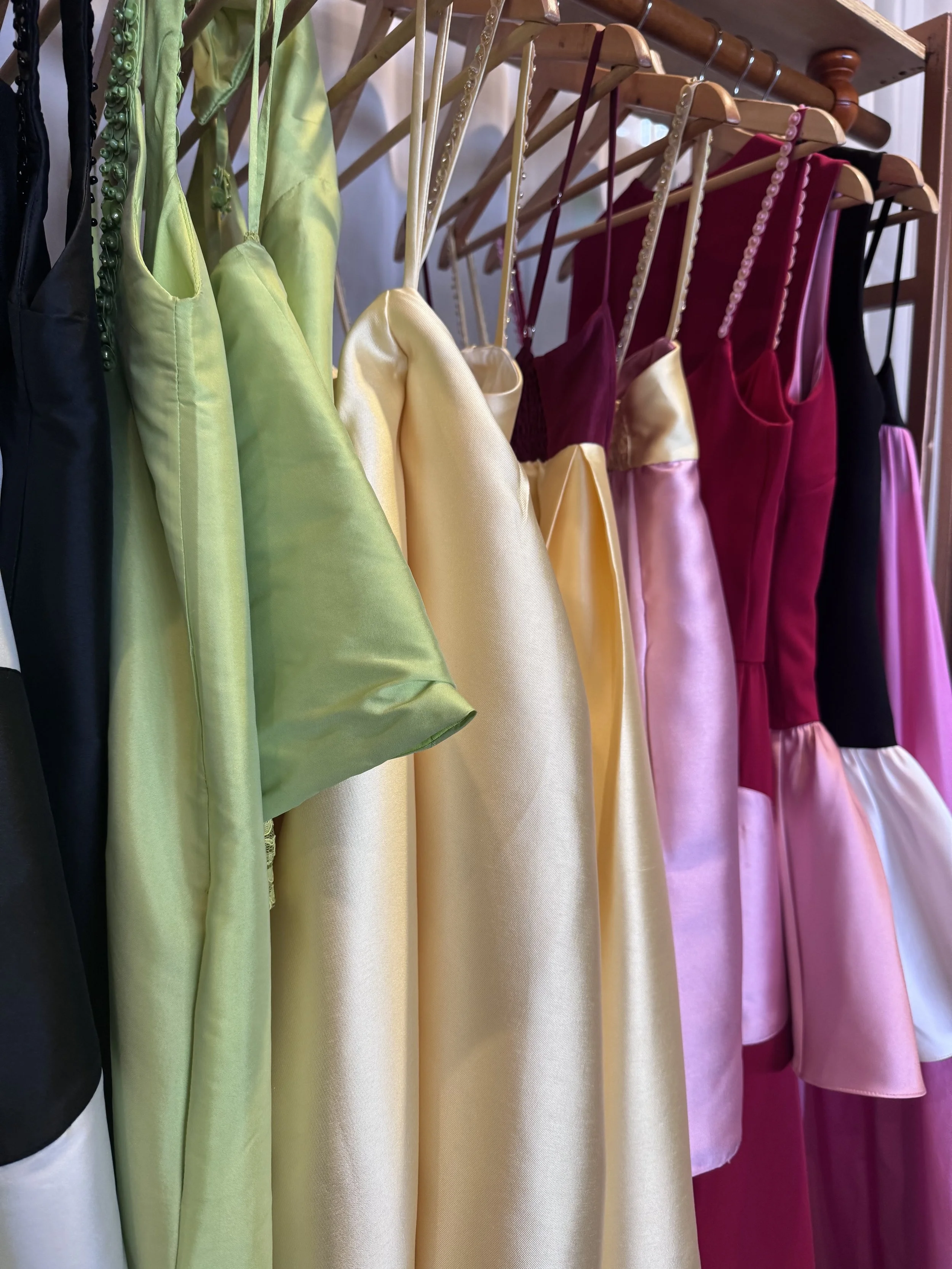 DeZiem luxury fashion buying advisory.jpeg