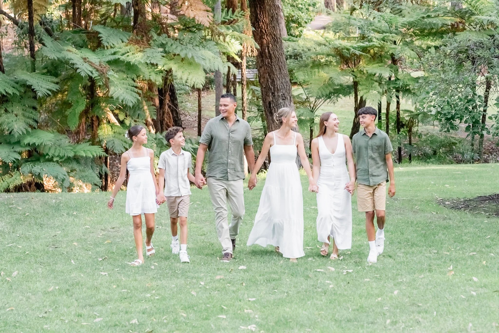 What to Wear to Your Family Photo Session