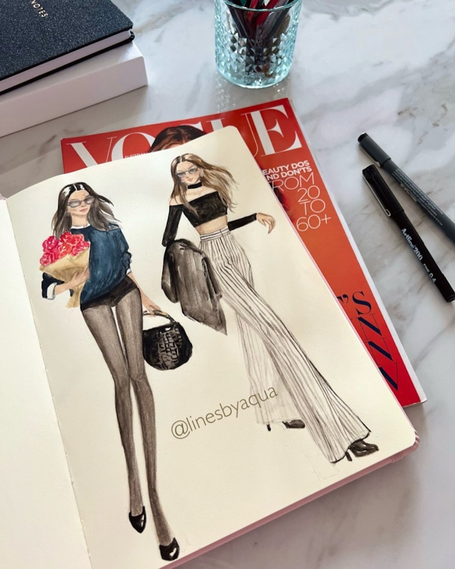 Happy weekend in style 💃🏻

Inspiration: @kendalljenner 
.
.
.
.

#bottegaveneta #kendalljenner #streetstyle
#fashionportrait #linesbyaqua #portraitart #drawing #artist #fashionillustration #fashionsketch #sketchbook #fashionart #fashion #watercolou
