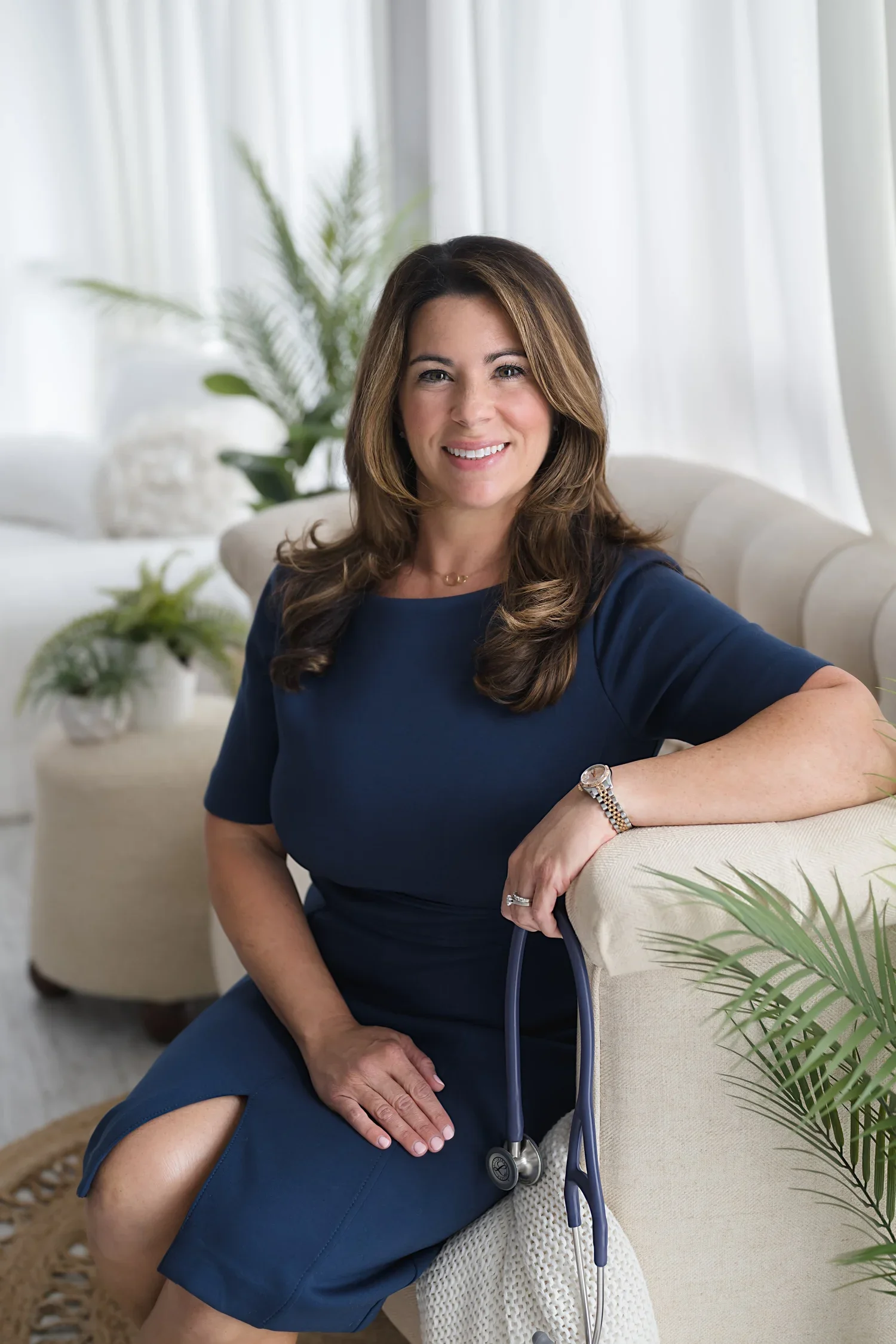 Dr. Teresa Gallo-Thys