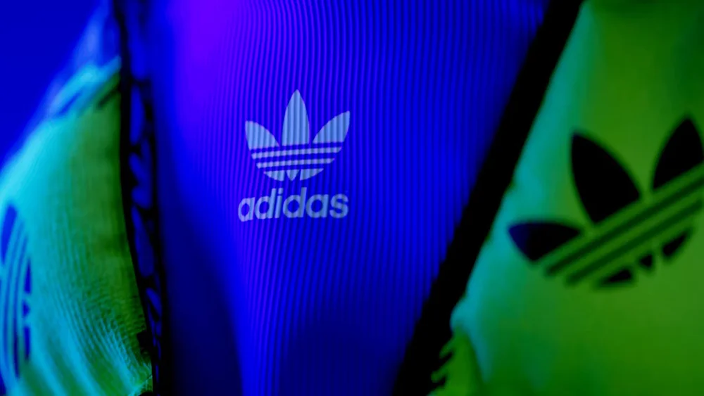 adidas gazelle silver green womens Adidas Ultraboost21 OzWorld Sneakers Black – Ajebomarket main image 1