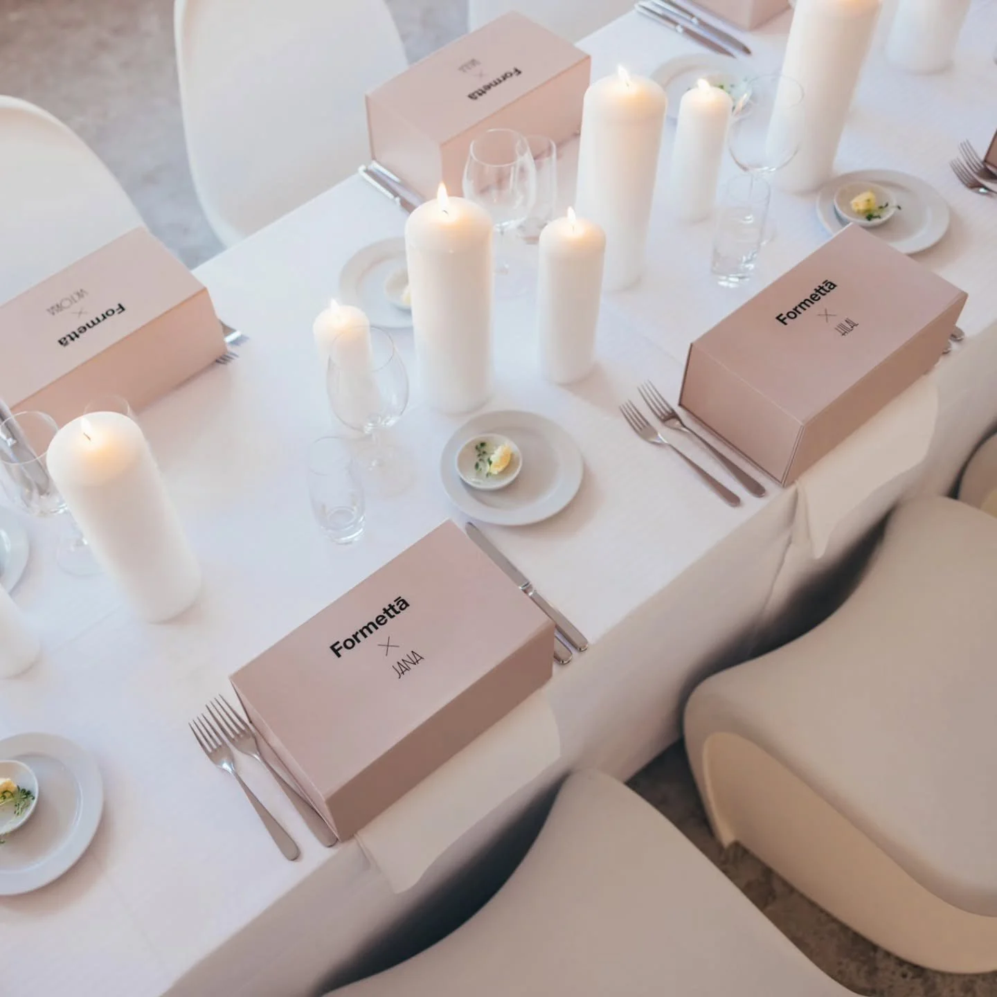 NEW CLIENT: We are happy to announce our collaboration with @formetta. To mark the beginning of this partnership, we hosted a Zurich launch event unveiling two science-led novelties - the Beauty Collagen Formulation and the Ultimate Anti-Ageing Formu