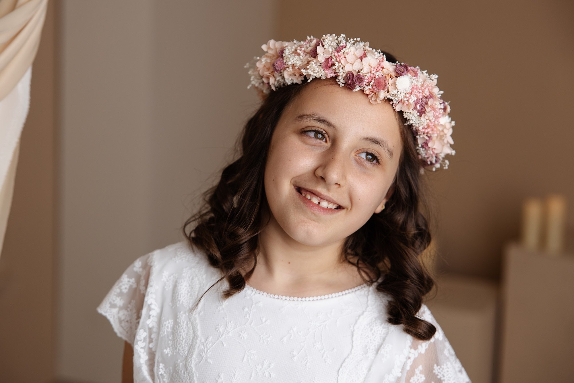 veronicapelaezfotografa_coronacomunion_fotosestudiocomunion_comunionesasturias.jpg