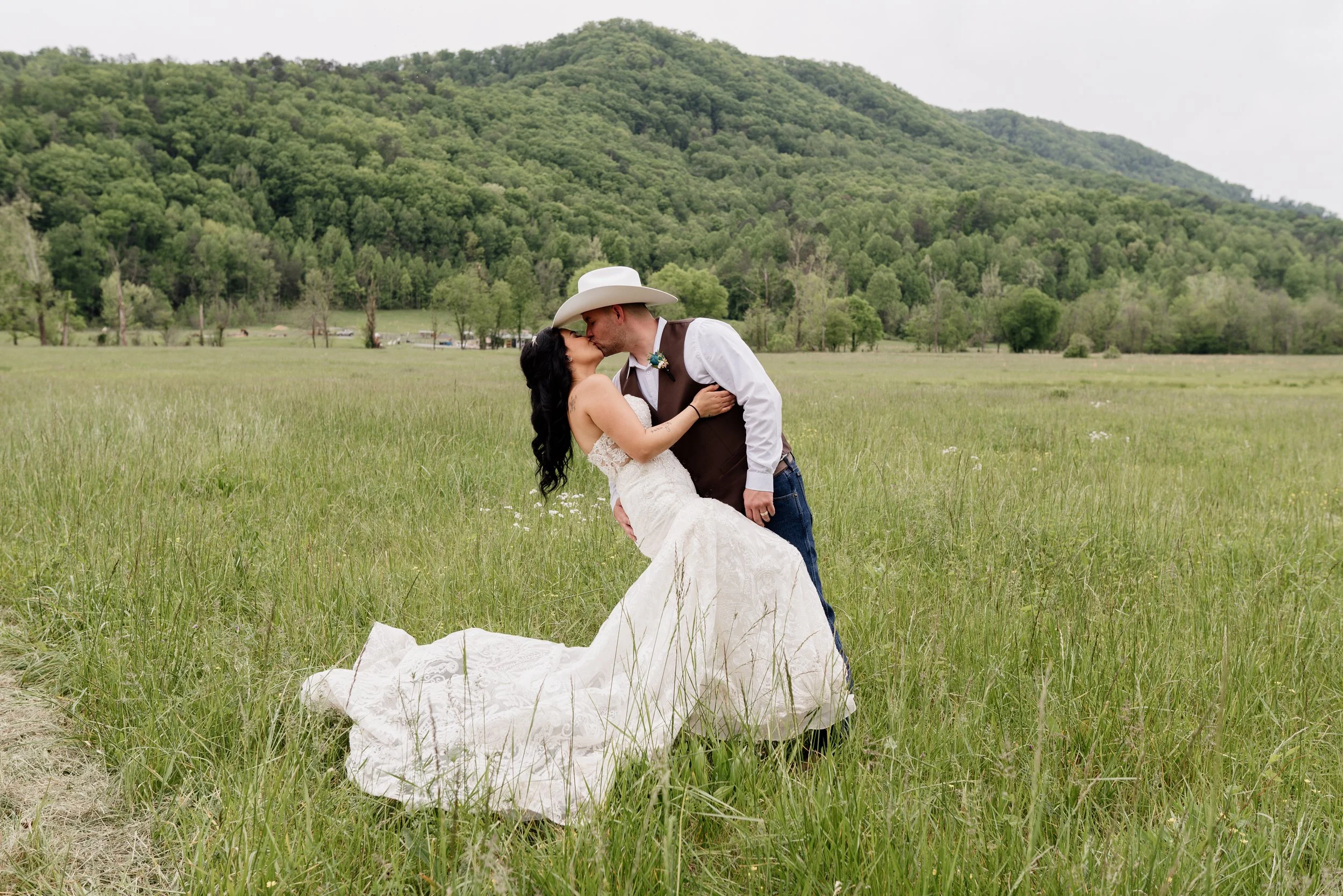 1 4. Bride and Groom.jpg