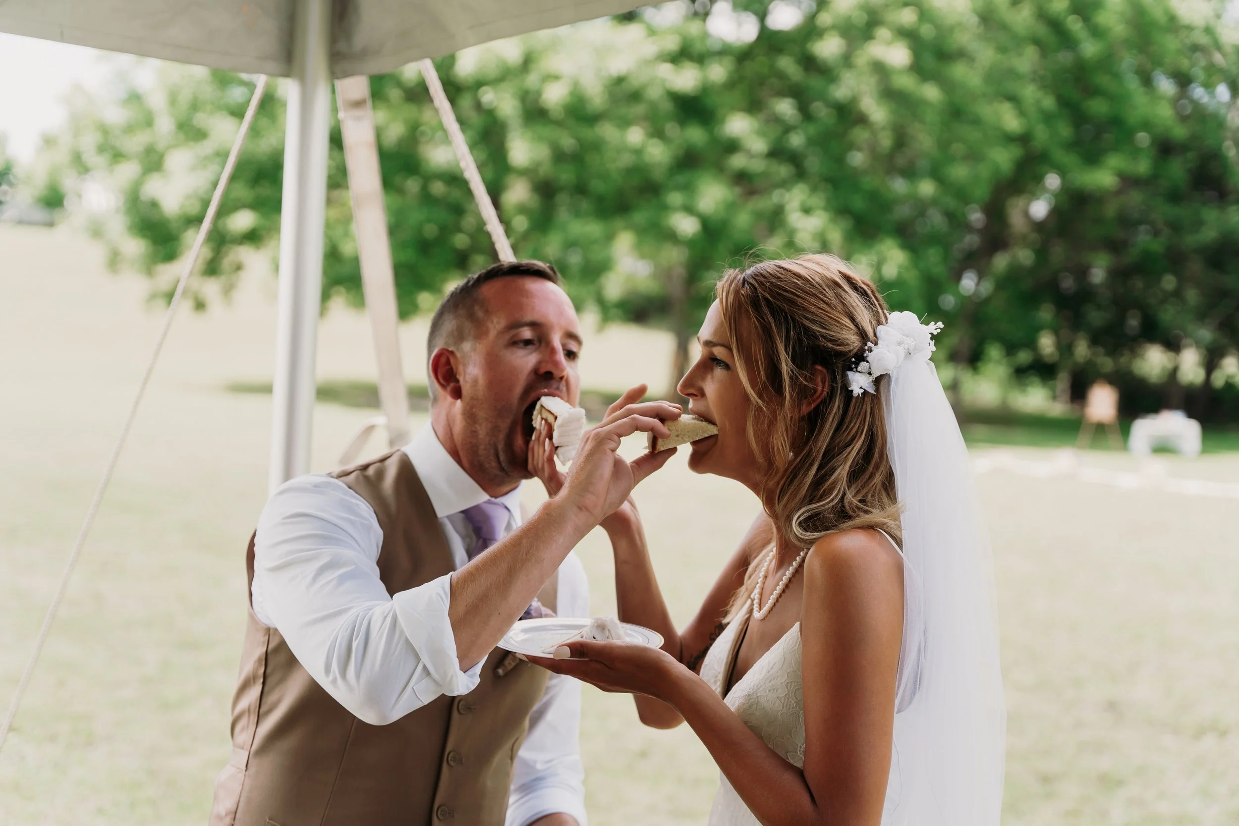 97 5. Bride and Groom.jpg