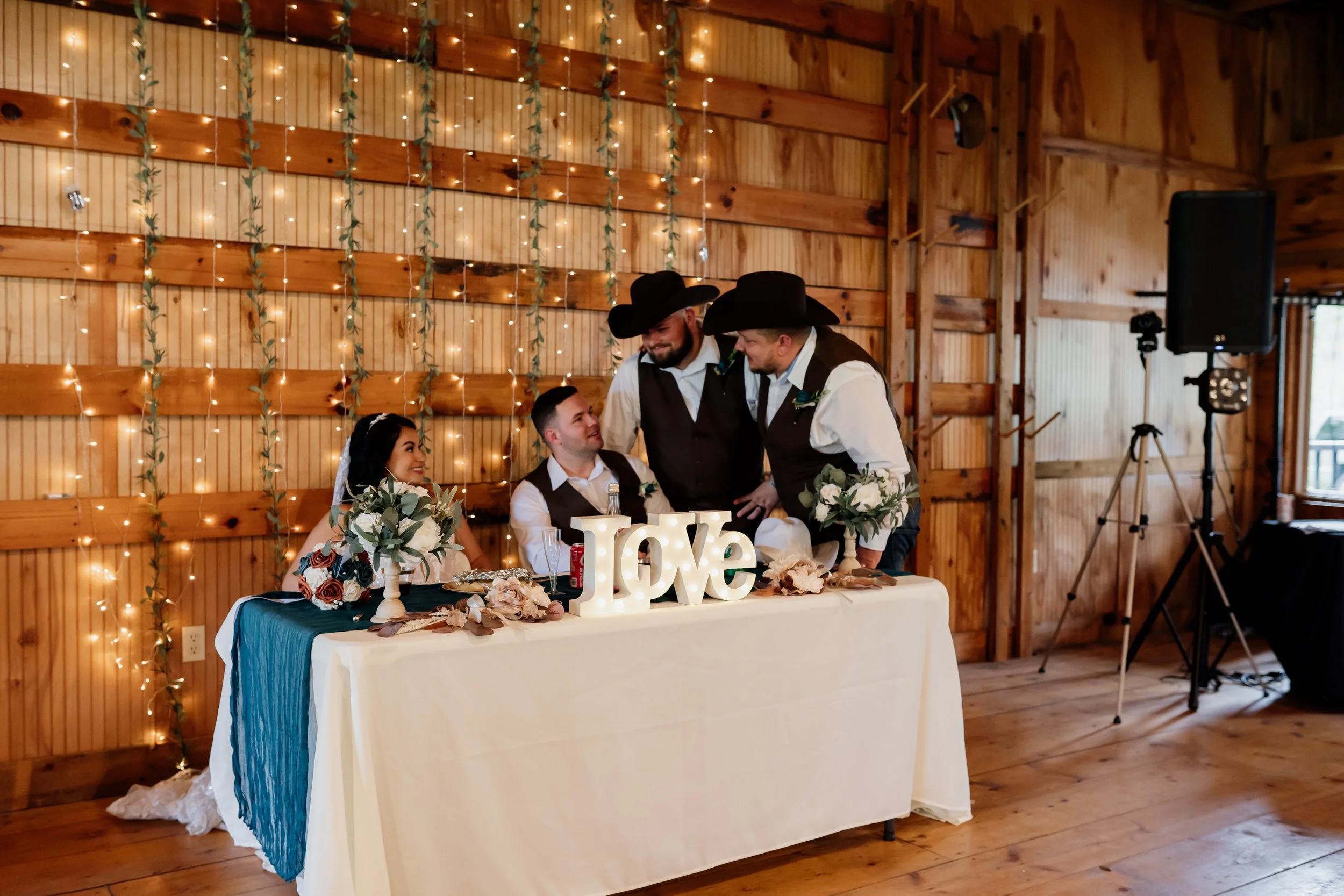 6 7. Reception.jpg