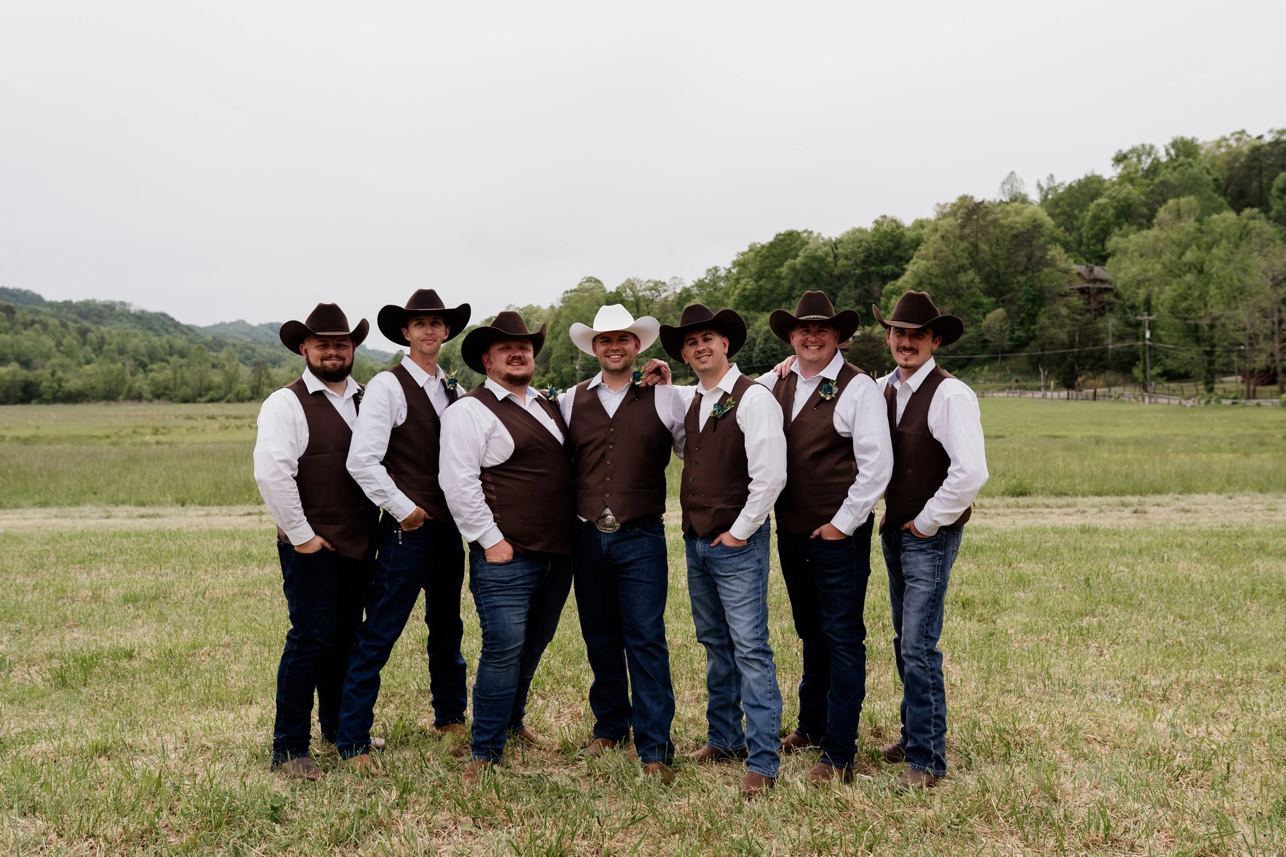 28 5. Family and Friends Portraits.jpg